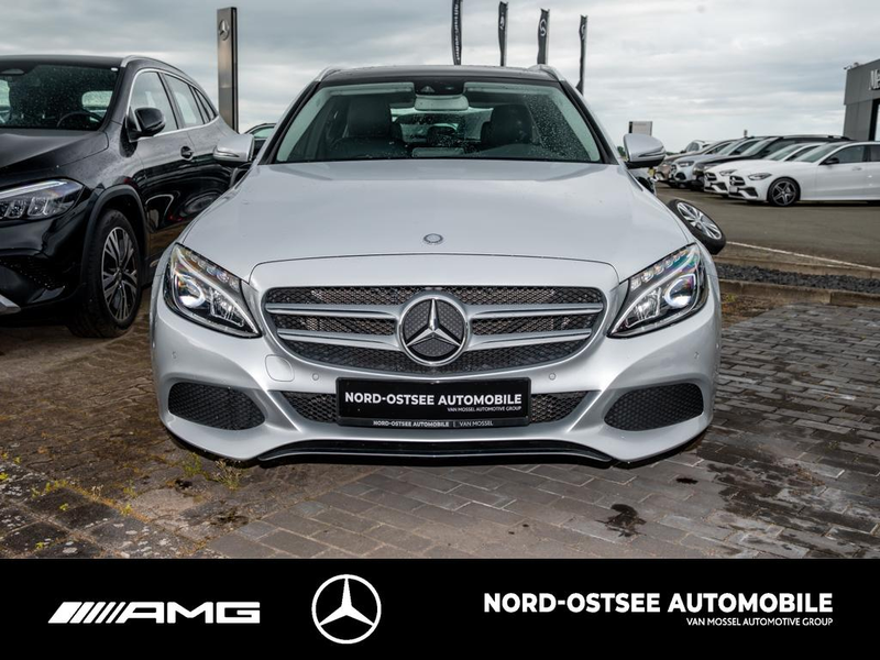 Mercedes-Benz C 250 d T AVANTGARDE NAVI TEMPO KAMERA AHK LED — photo 2
