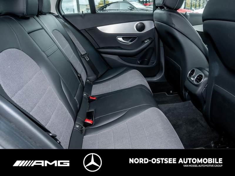 Mercedes-Benz C 250 d T AVANTGARDE NAVI TEMPO KAMERA AHK LED — photo 11