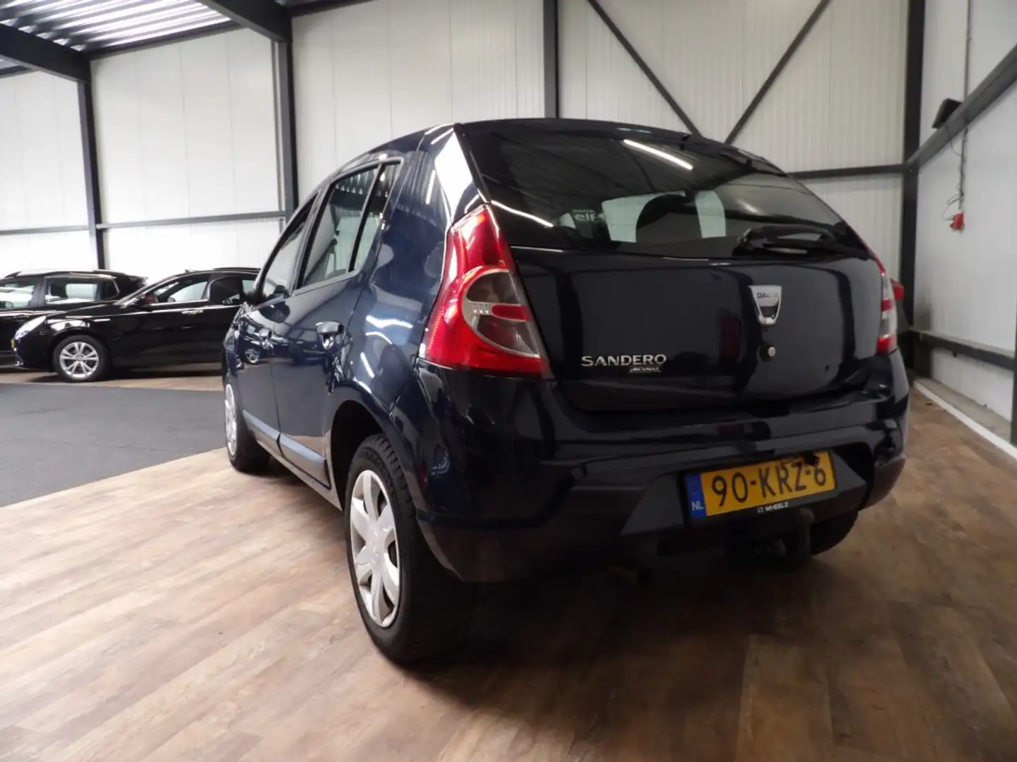 Dacia Sandero 1.1 5 drs - airco - navigatie - camera - trekhaak Bleu - 2