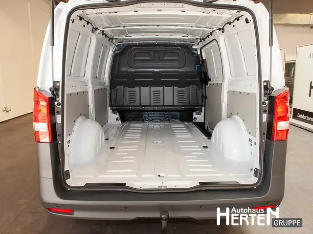 Mercedes-Benz Vito view 15