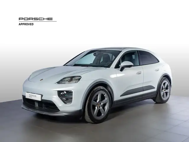 Porsche Macan 4