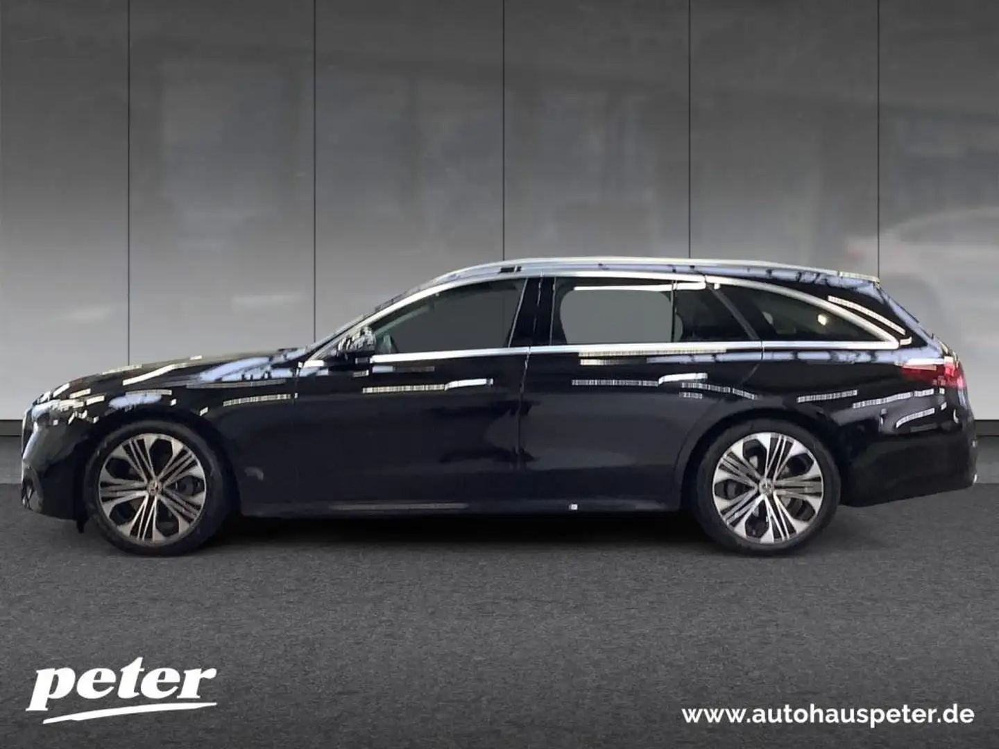 Mercedes-Benz E 220 d T Avantgarde/LED/Panorama-SD/Distronic/ Zwart - 2