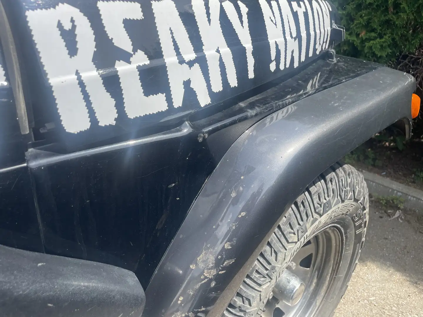 Jeep Wrangler 4,0 Sport Hard Top Aut.  Unfall Fahrzeug - 2