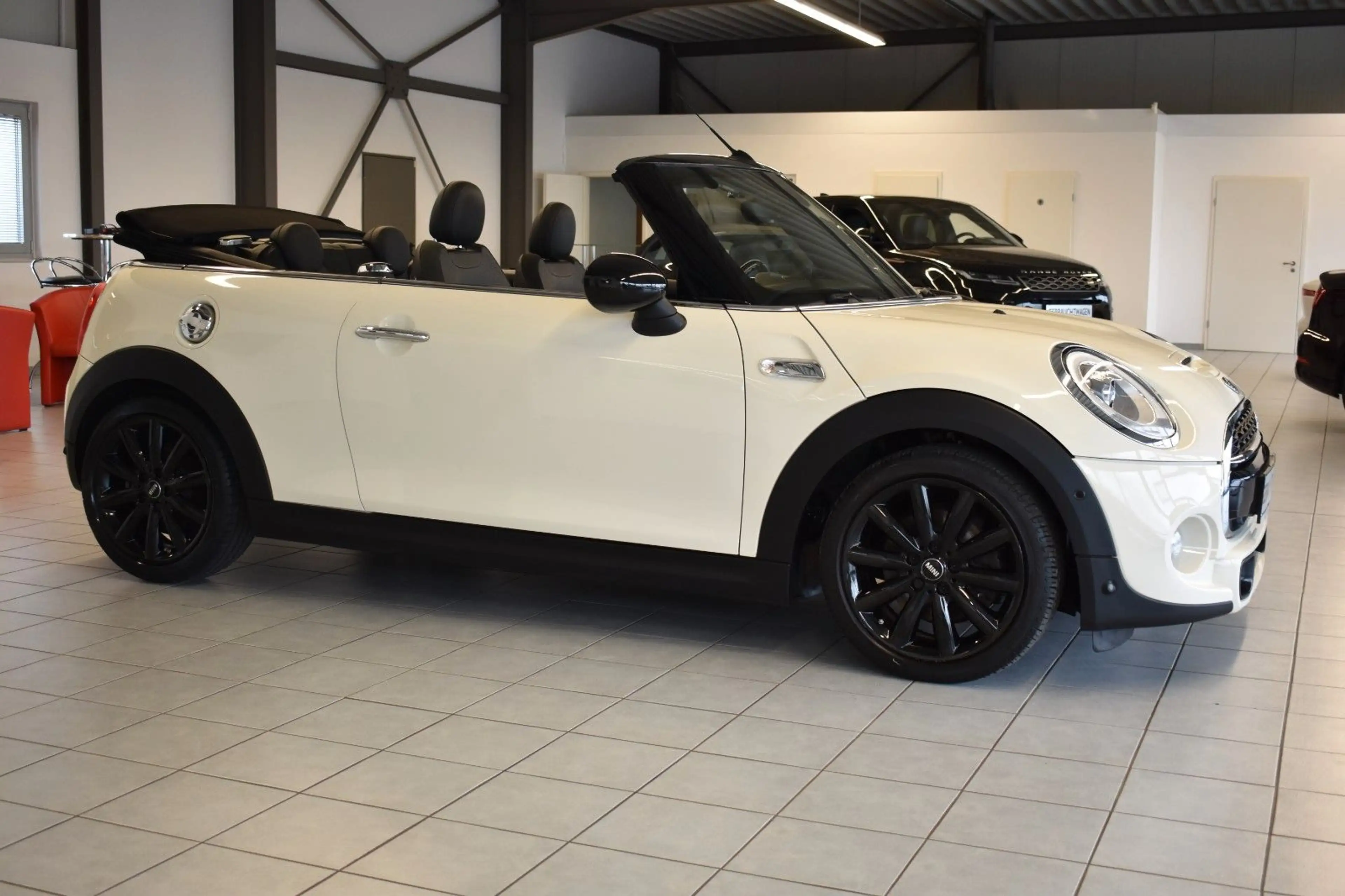 MINI Cooper S Cabrio/LED/CHILLI/NAVI/CAM/ — photo 10