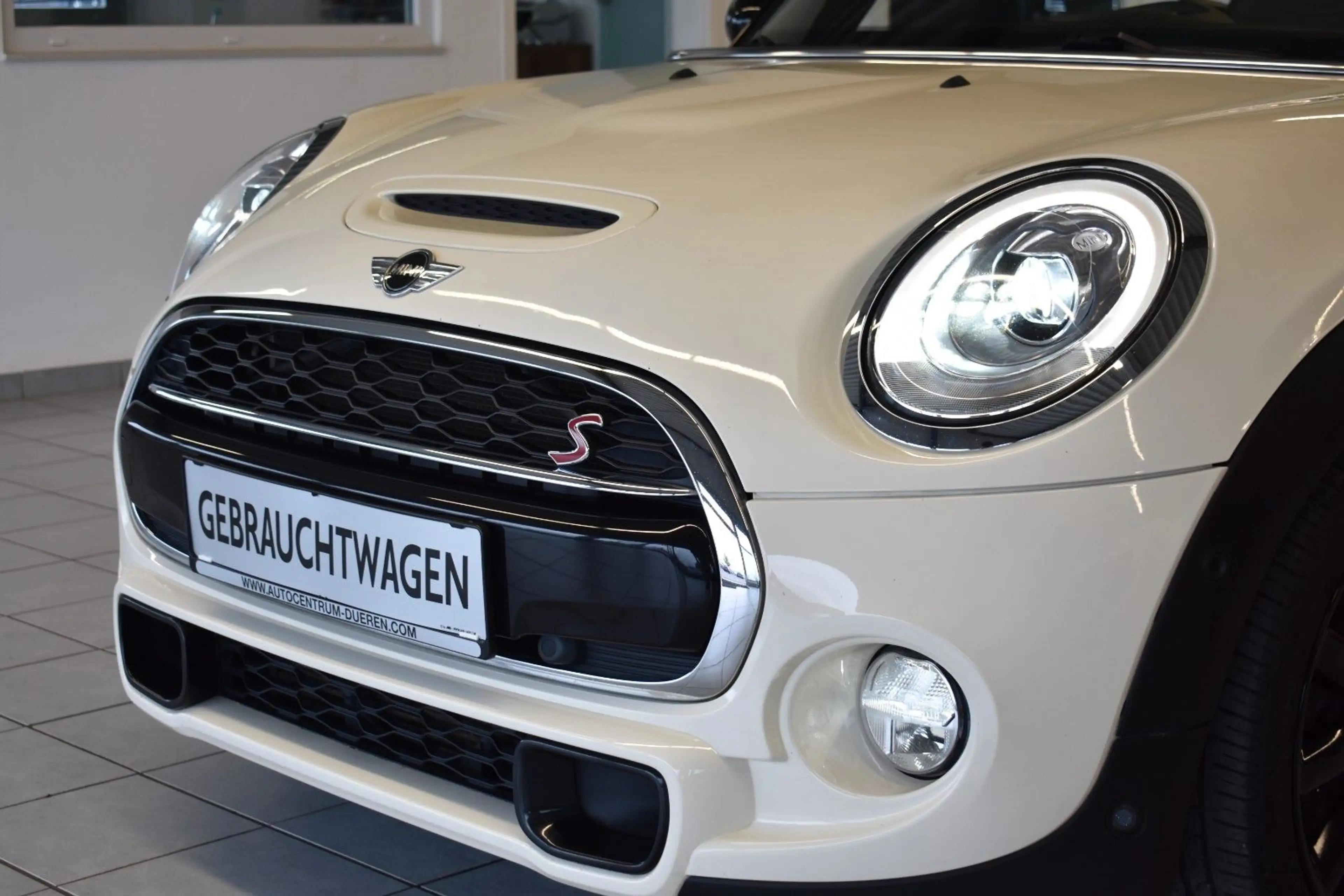 MINI Cooper S Cabrio/LED/CHILLI/NAVI/CAM/ — photo 12