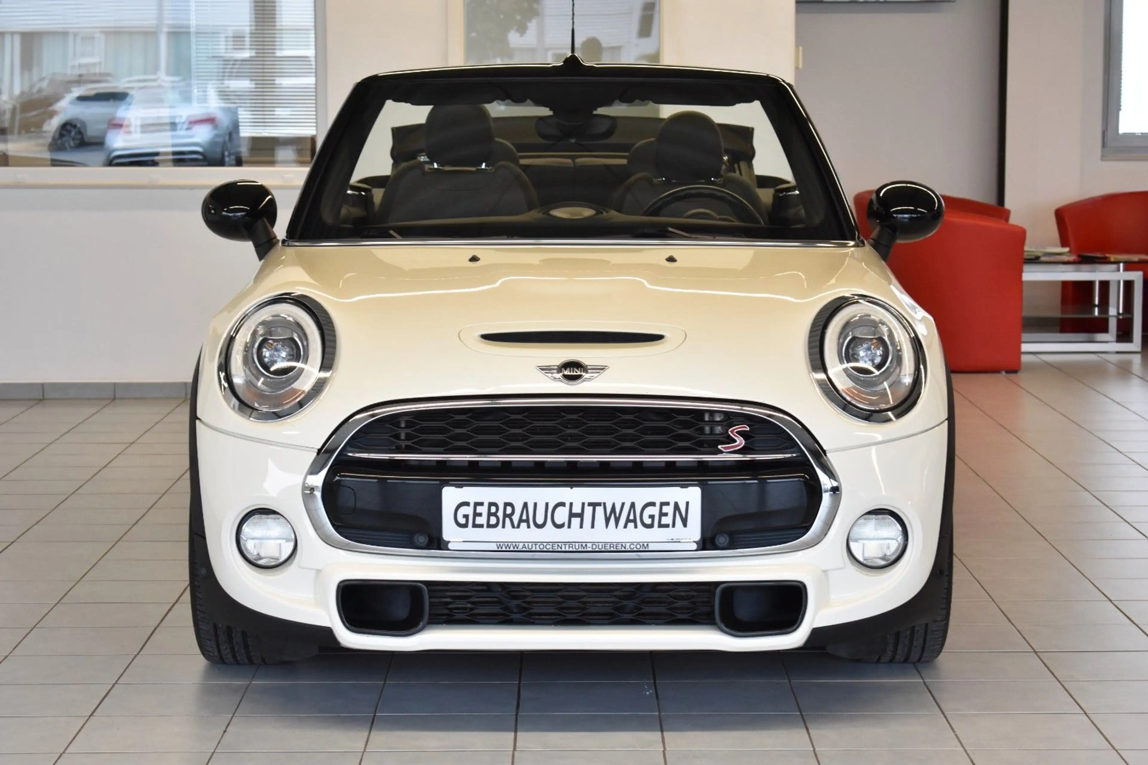 MINI Cooper S Cabrio/LED/CHILLI/NAVI/CAM/ — photo 3