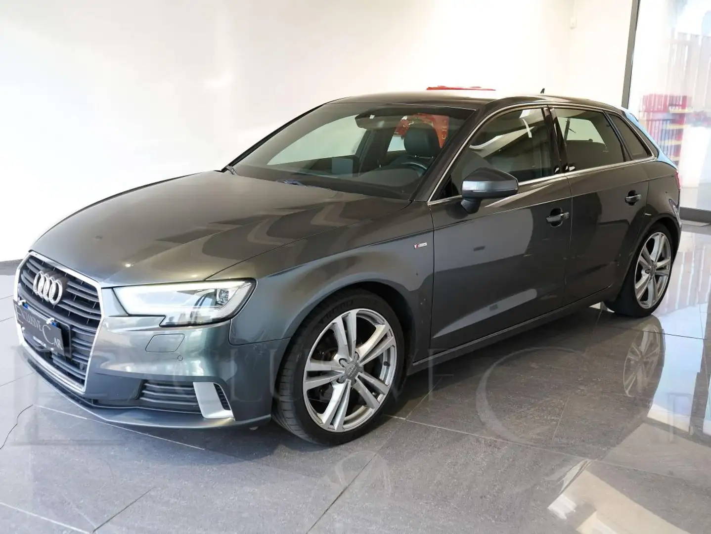Audi A3 Sportback 2.0 tdi Sport 150cv s-tronic Grigio - 1
