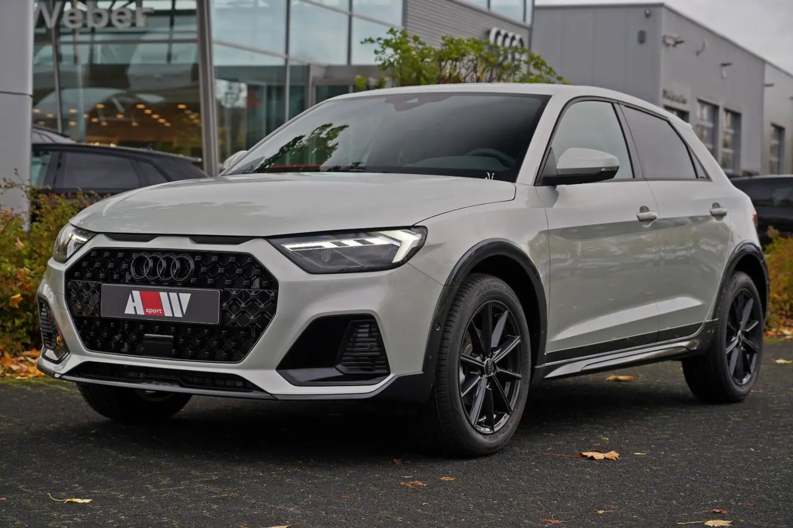 Audi A1 ALLSTREET 35TFSI SLINE SONOS INFOTAINMENT PLU Silber - 2