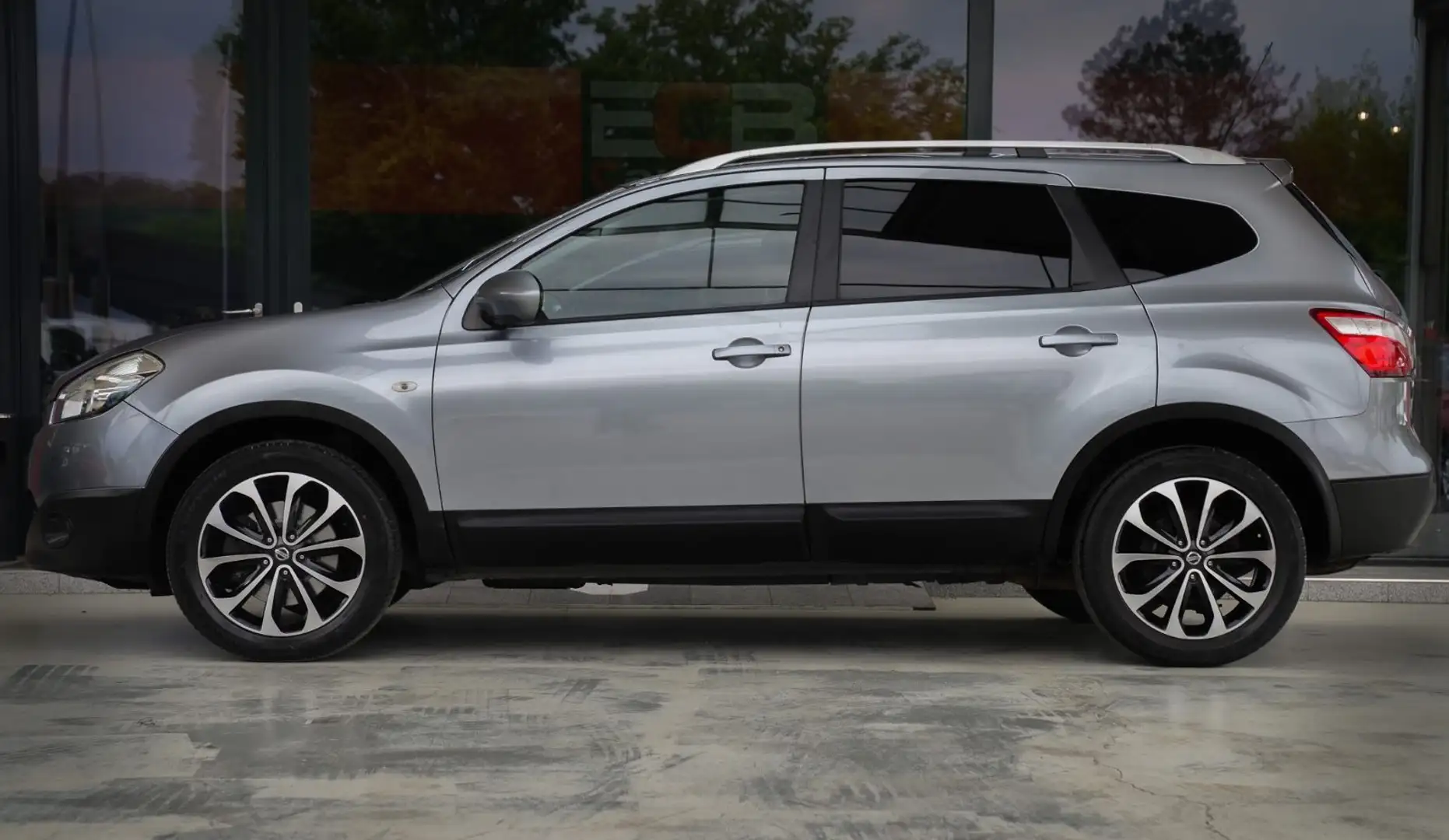 Nissan Qashqai +2 I-Way *7-Sitzer/NAVI/AHK/Klima.* Grau - 2