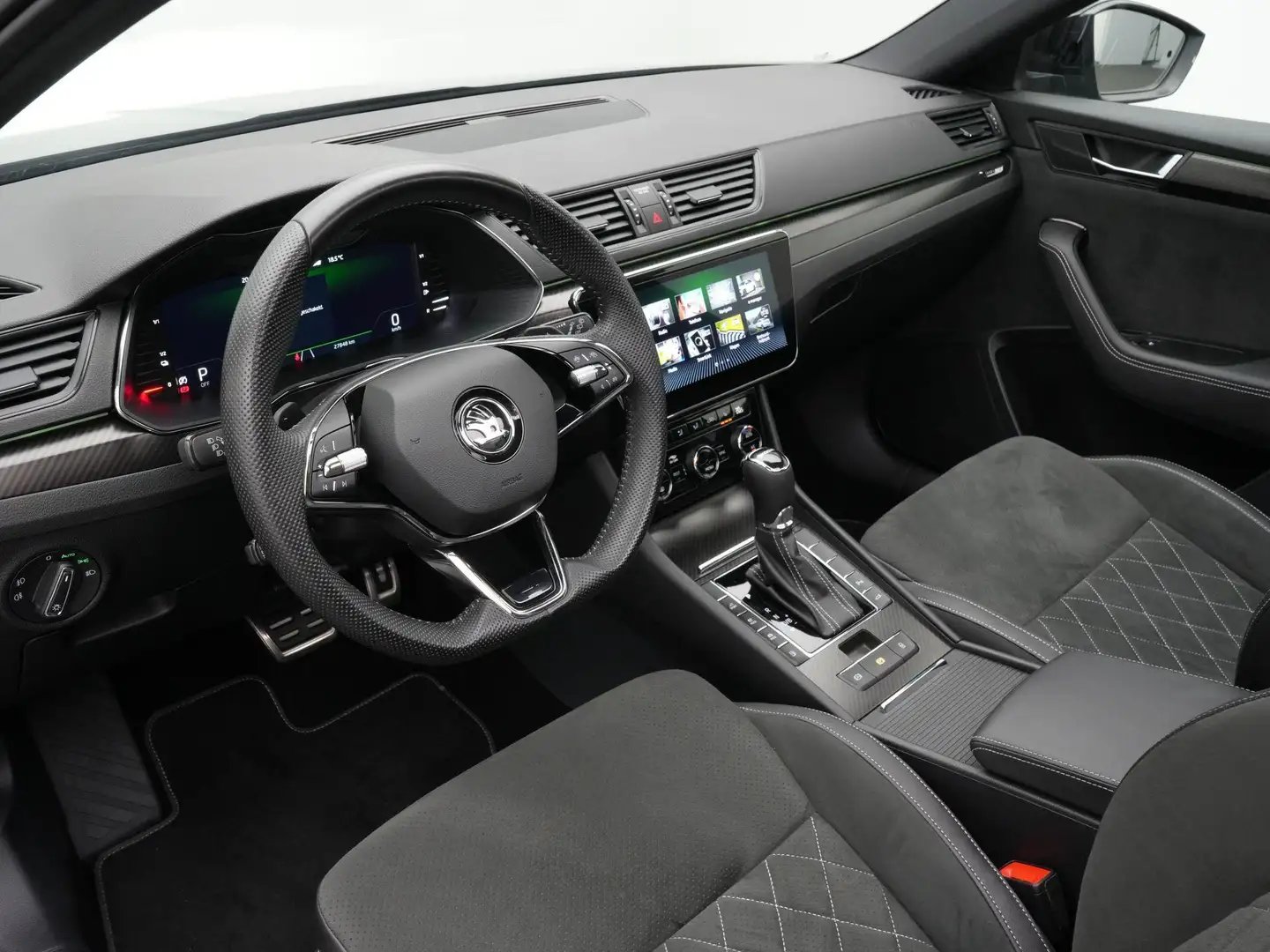 Skoda Superb Combi 1.4 TSI 218 pk iV Sportline Business | Panor Gris - 2