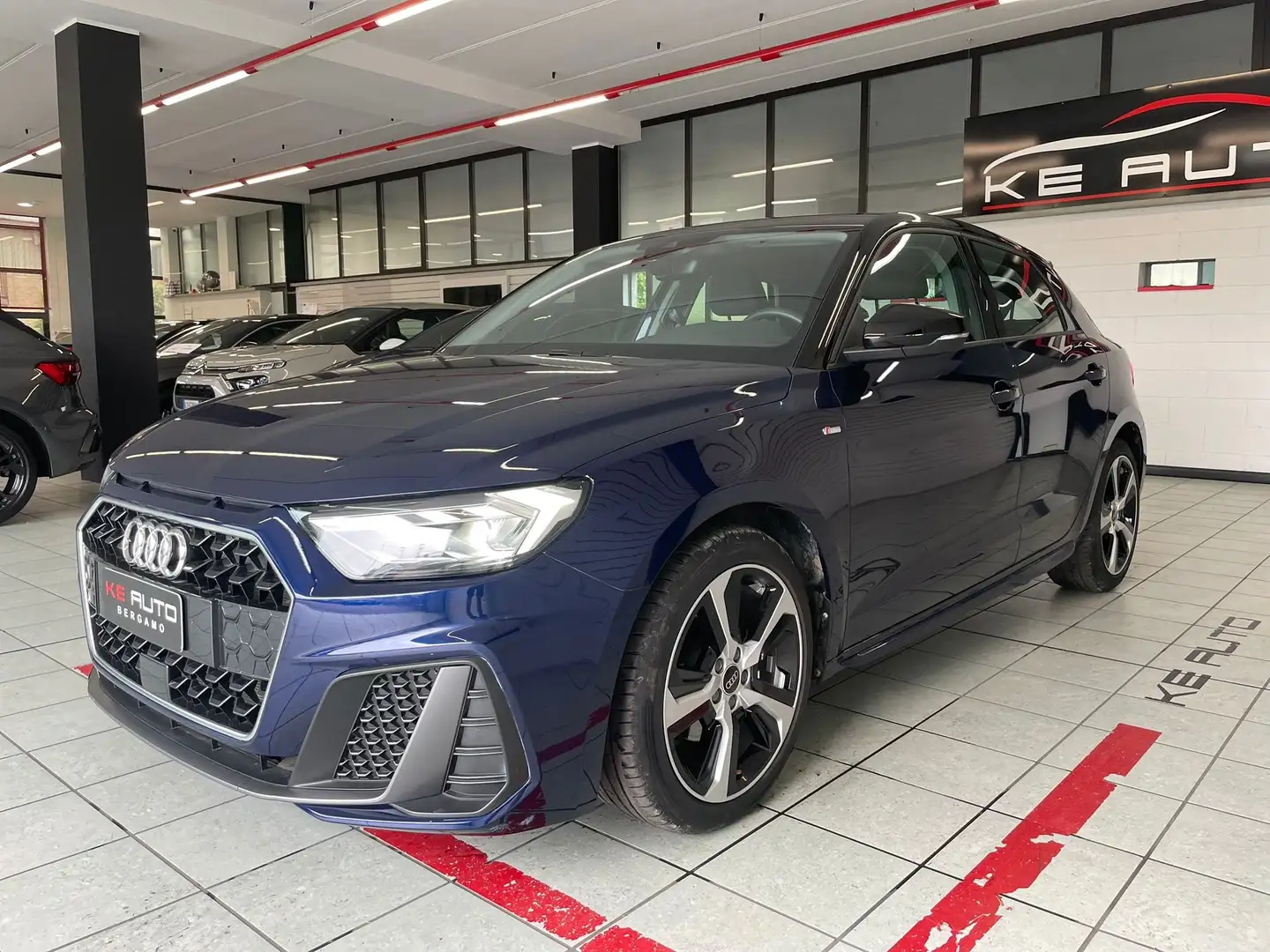 Audi A1 Sportback 30 1.0tfsi S Line Edition 110cv Blu/Azzurro - 1