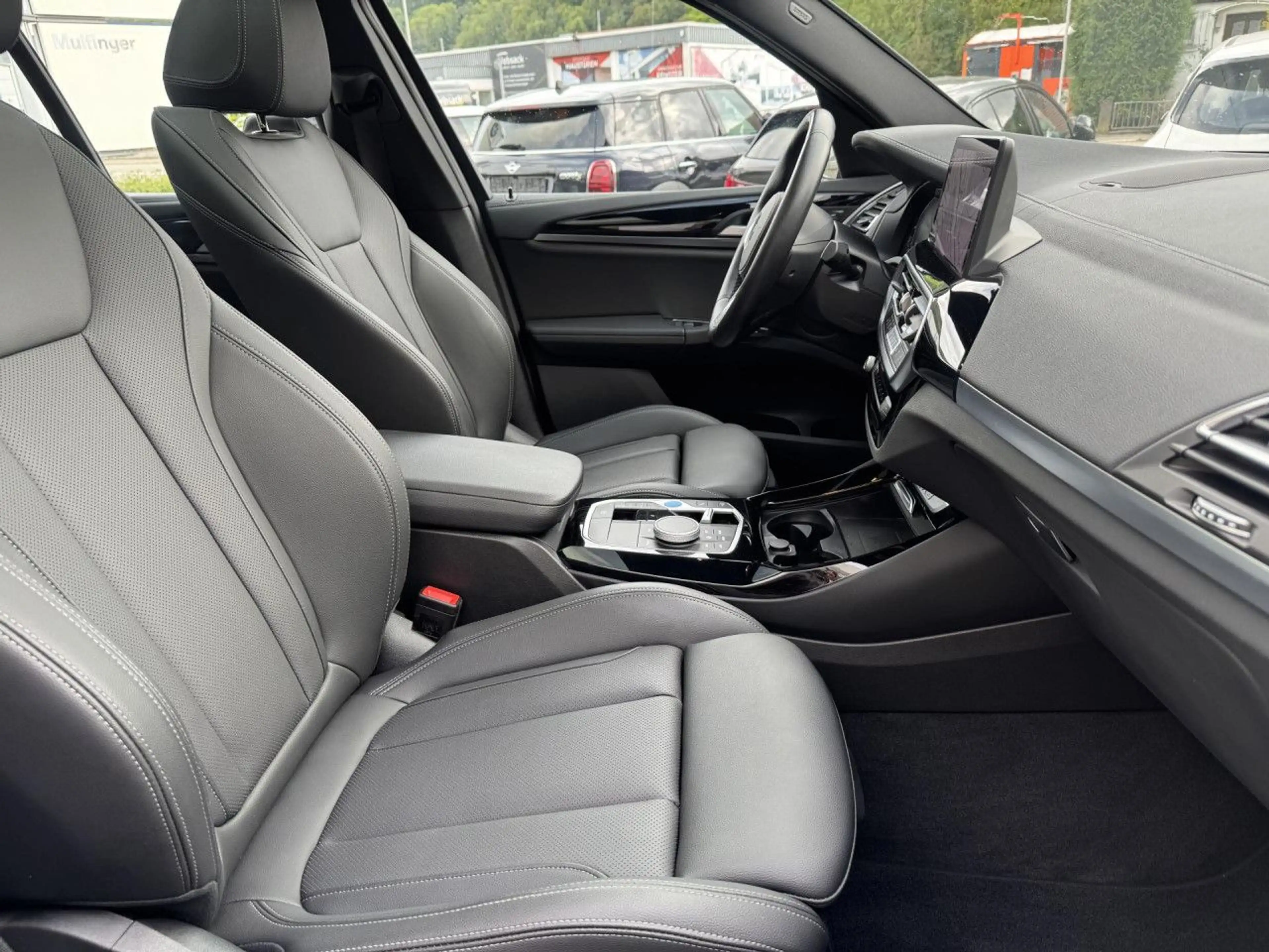BMW iX3 M Sport Inspiring LiveProf ACC Sportsitz.19" — photo 14