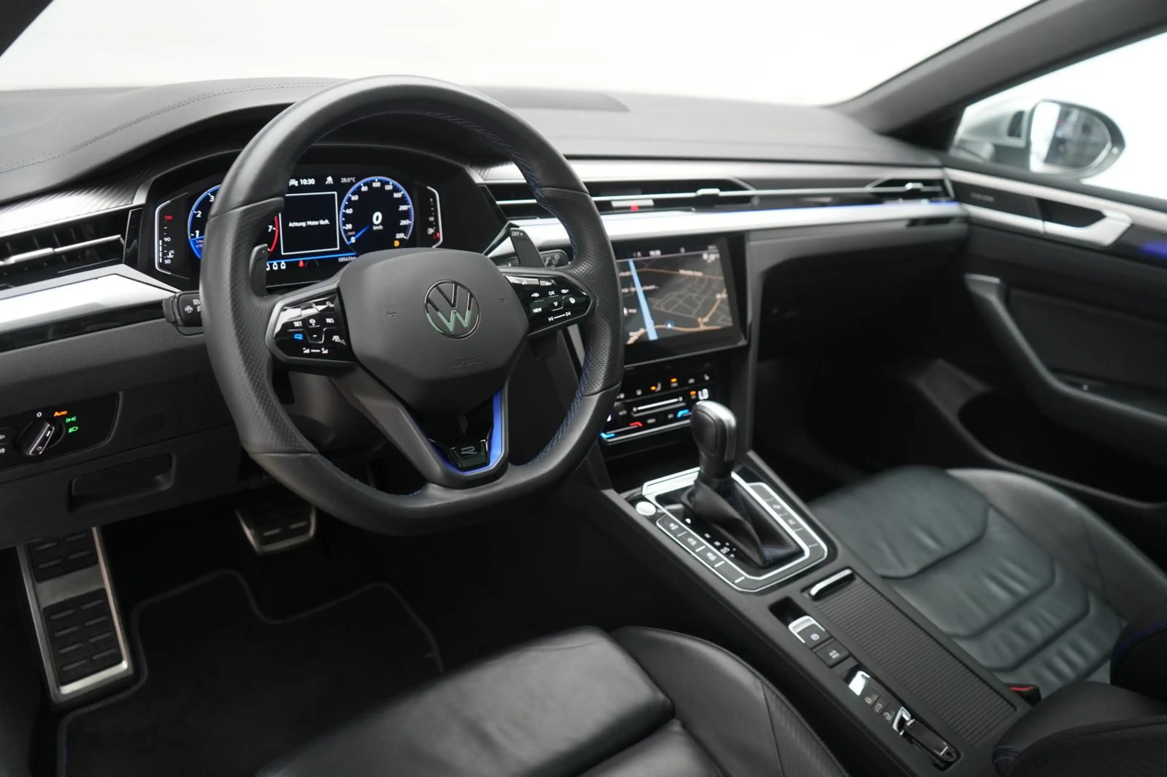 Volkswagen Arteon Shooting Brake R 2.0 TSI 4Motion DSG Lede — photo 12