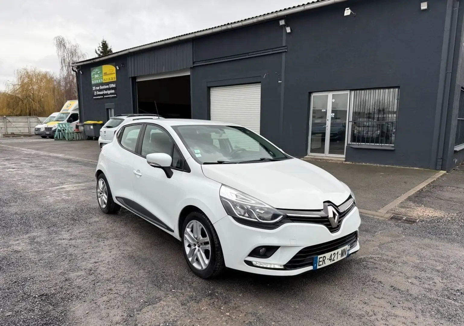 Renault Clio Phase 2 1.5 dCi FAP Energy eco2 S&S 75 cv Blanc - 1