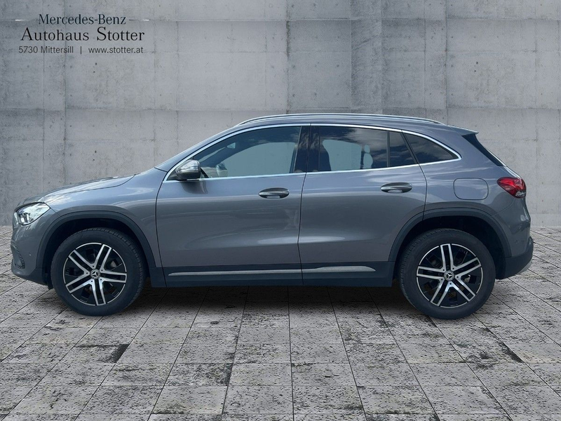 Mercedes-Benz GLA 200 d 4MATIC Progressive *Shz*LED*eHeck*PTS* — photo 4