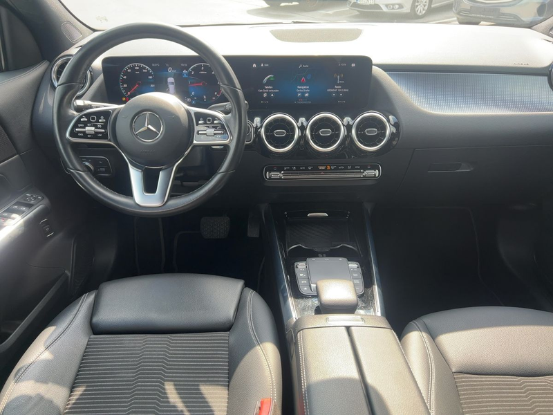 Mercedes-Benz GLA 200 d 4MATIC Progressive *Shz*LED*eHeck*PTS* — photo 5