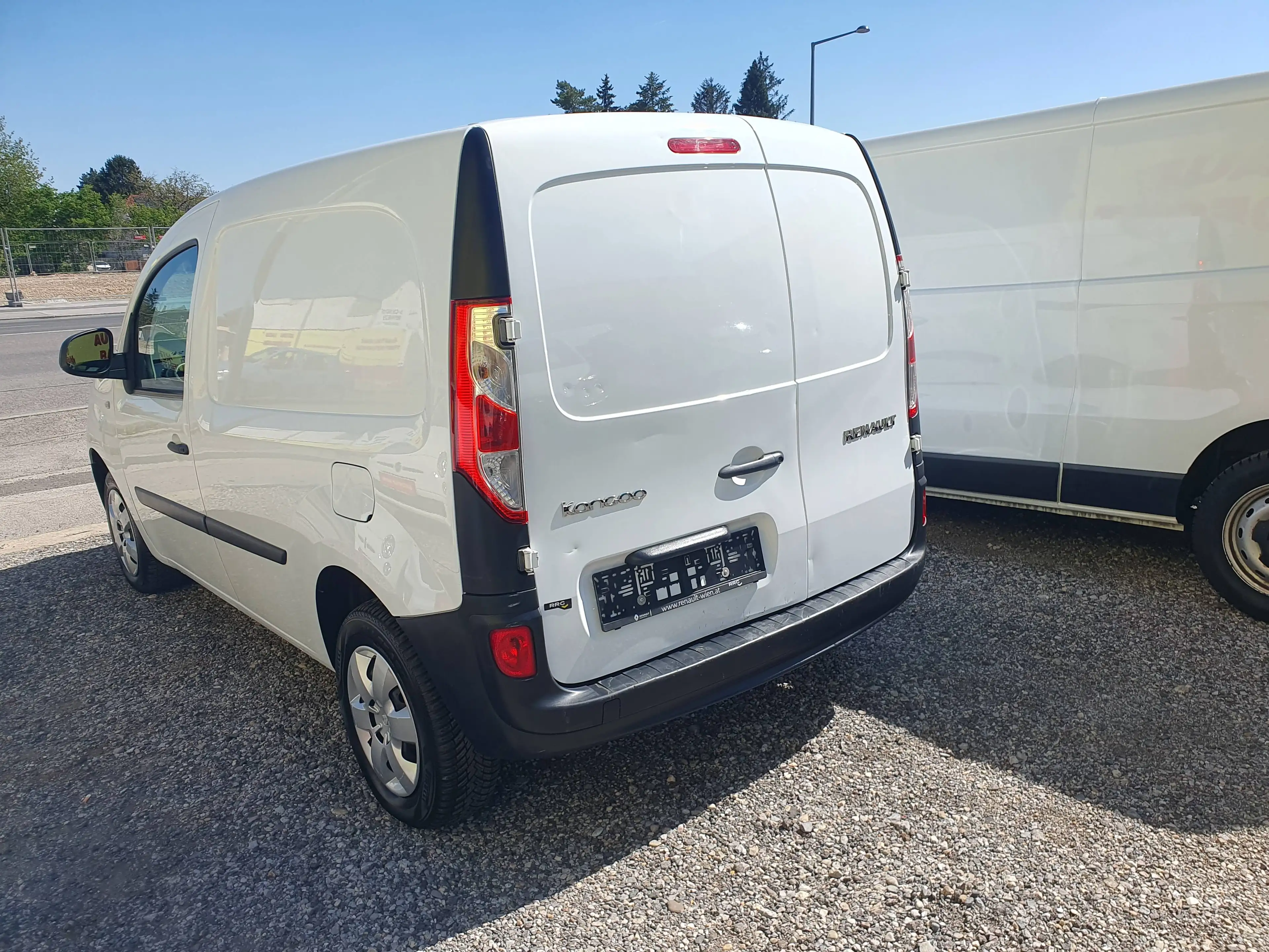Renault Kangoo L1 NETTO 7.990.- Ohne Anzahlung monatlich 229.- — photo 4