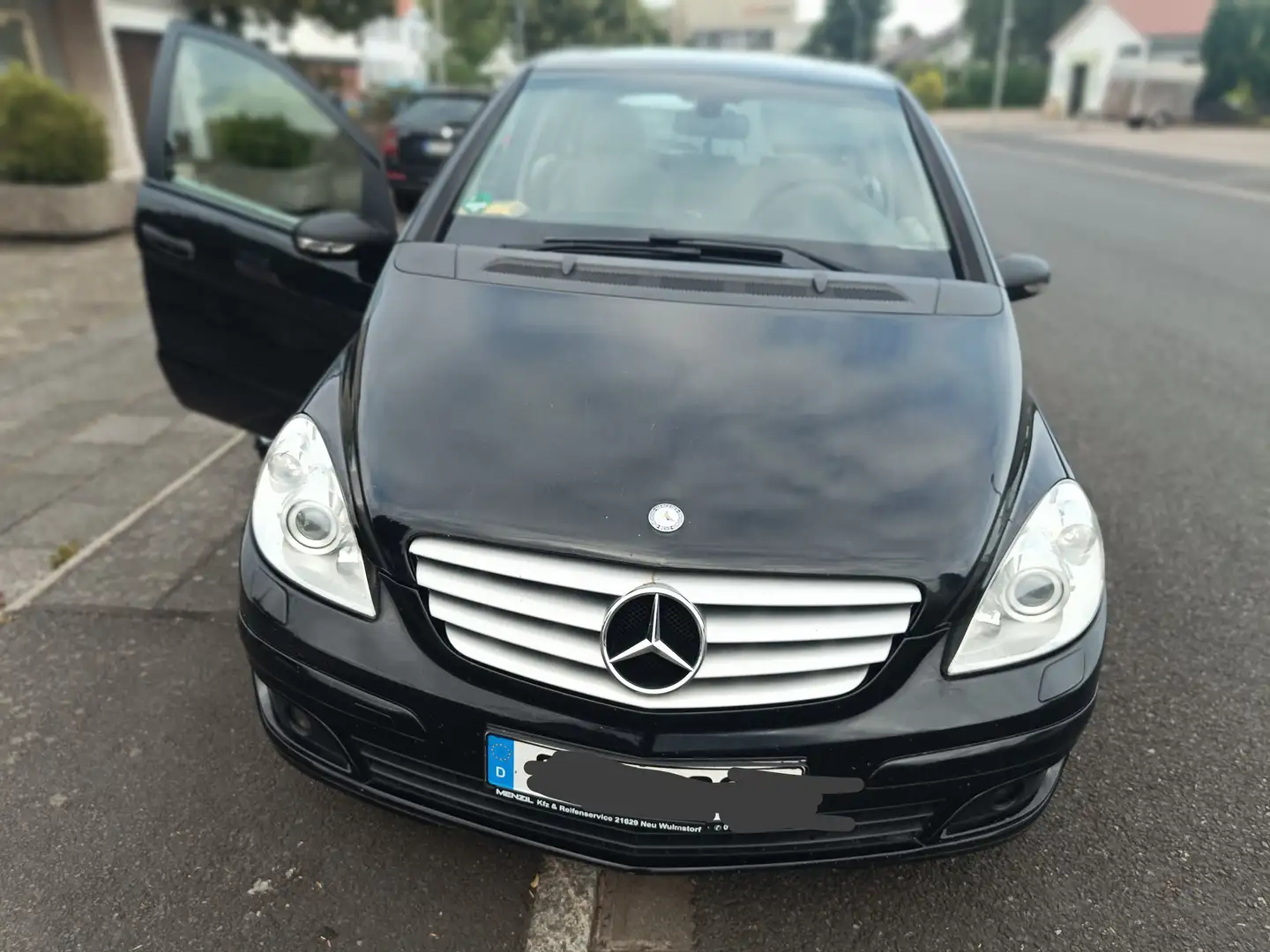 Mercedes-Benz B 170 B-Klasse Autotronic Noir - 1