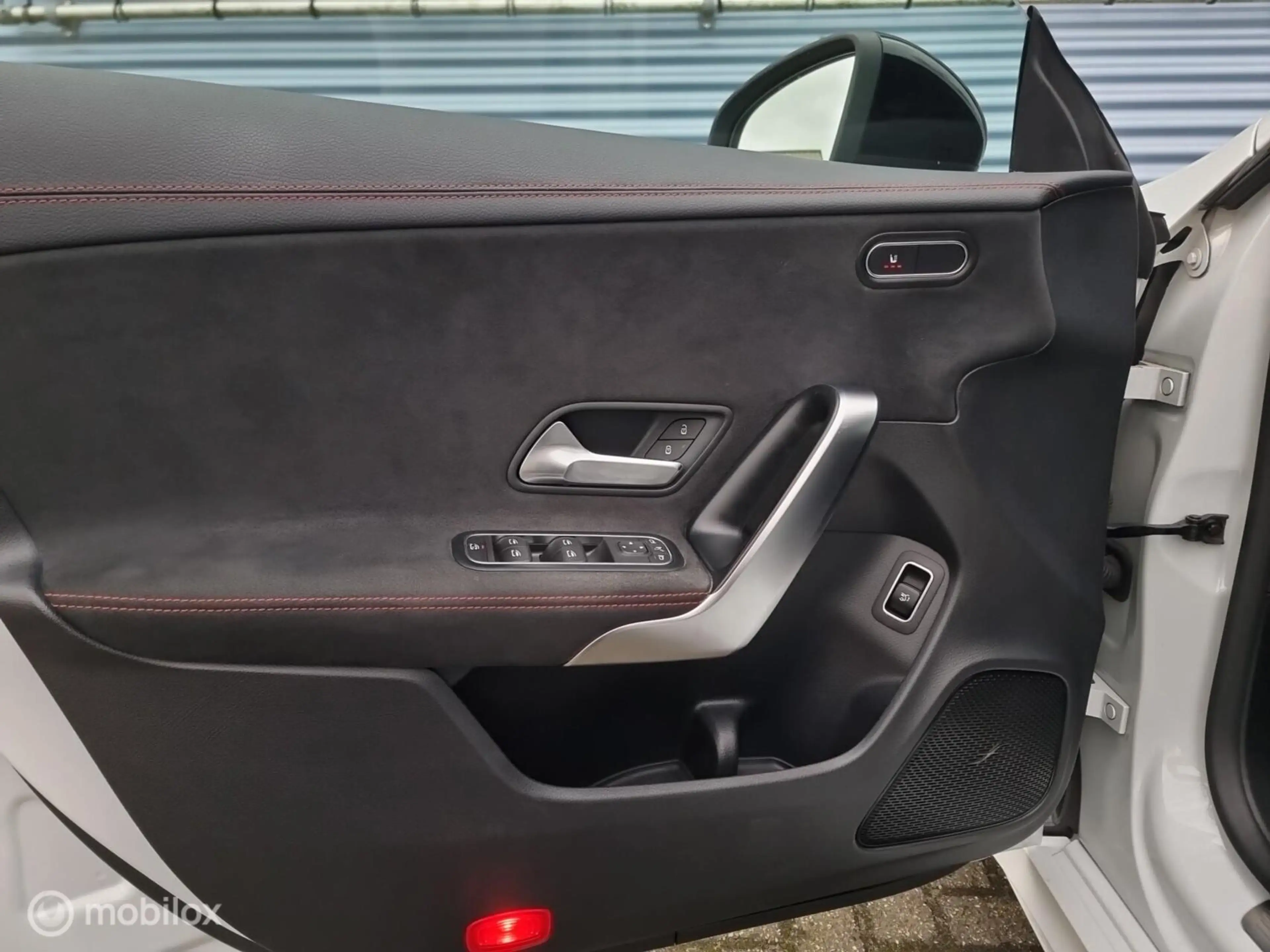 Mercedes-Benz CLA 250 Shooting Brake AMG Premium. Vol !! — photo 23