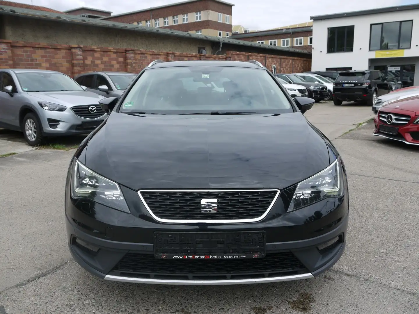 SEAT Leon ST X-Perience 4Drive/Automatik/Klima/Kamera Schwarz - 2