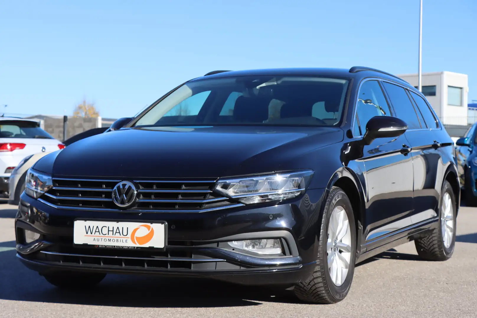 Volkswagen Passat Variant Business Noir - 1