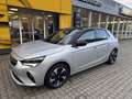 Opel Corsa-e Elegance +SOH 99%+Pano+11KW OBC+ Silber - thumbnail 1
