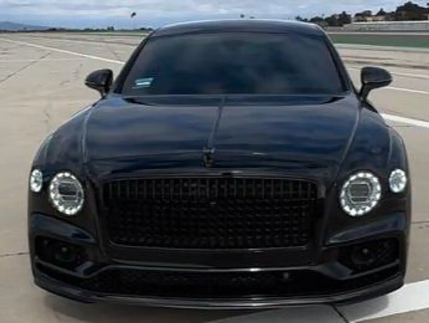 Bentley Flying Spur Azure Hybrid Noir - 1