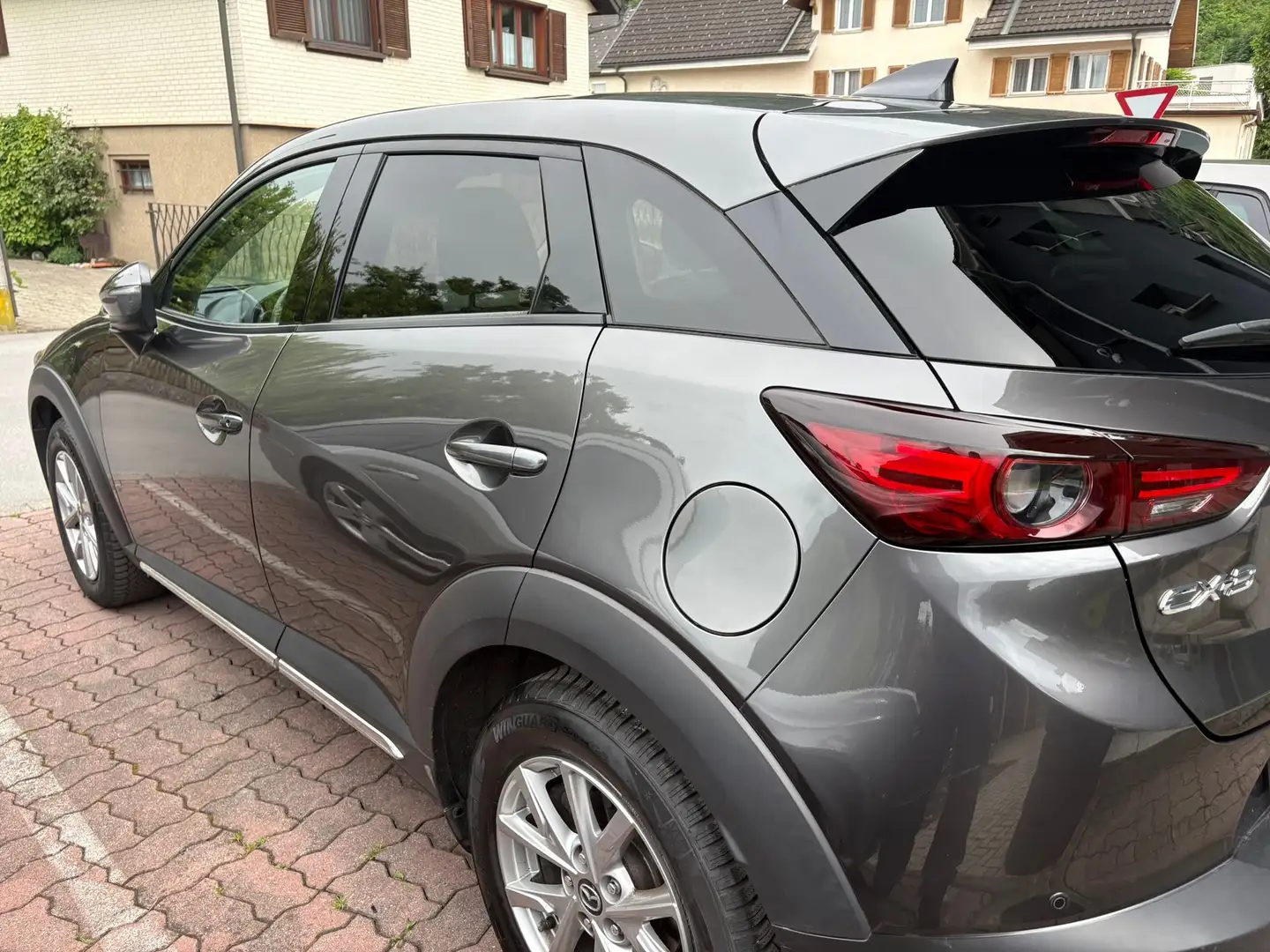 Mazda CX-3 G121 Revolution Grau - 2