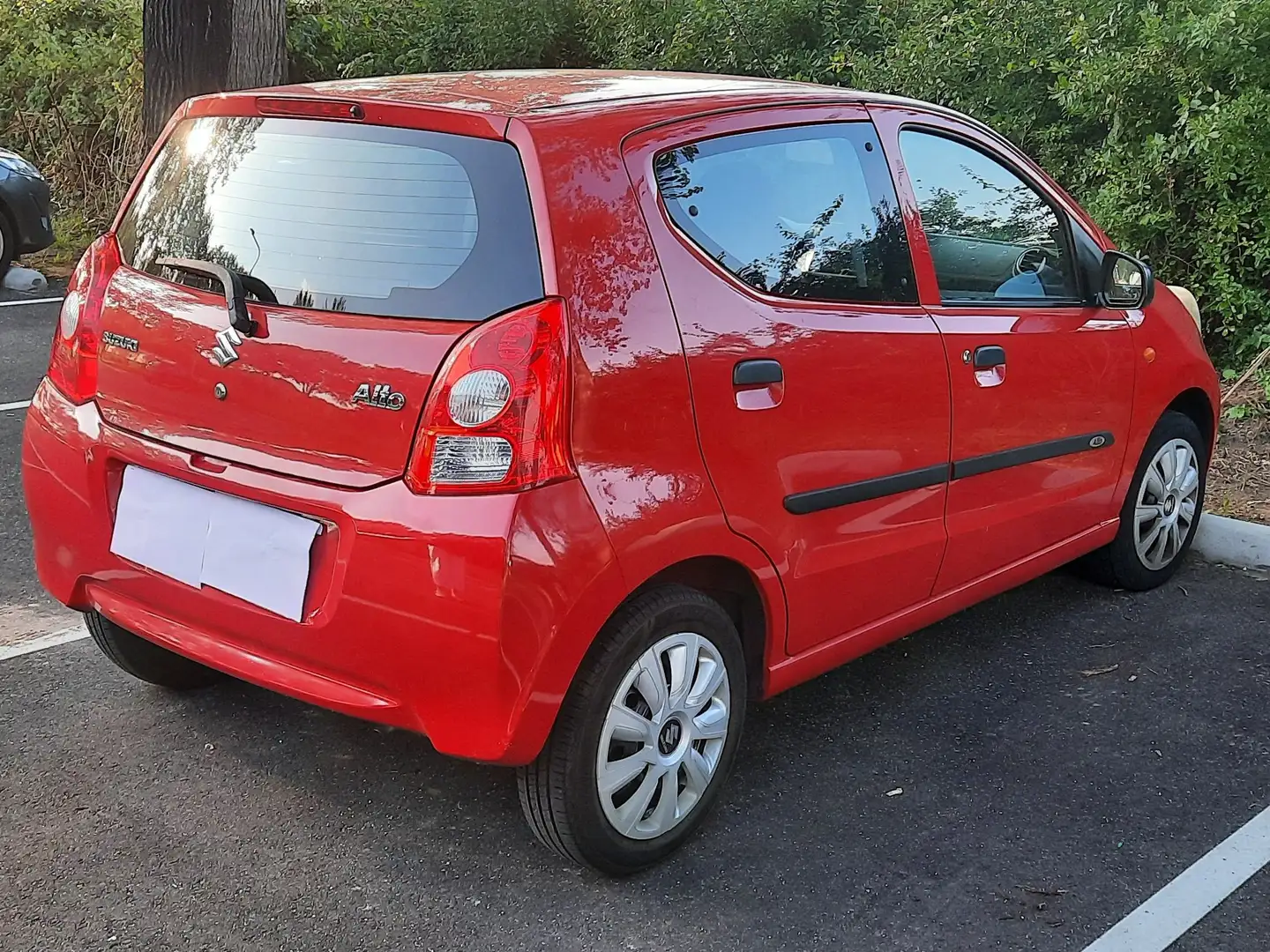 Suzuki Alto Alto 1.0 Comfort Rood - 2