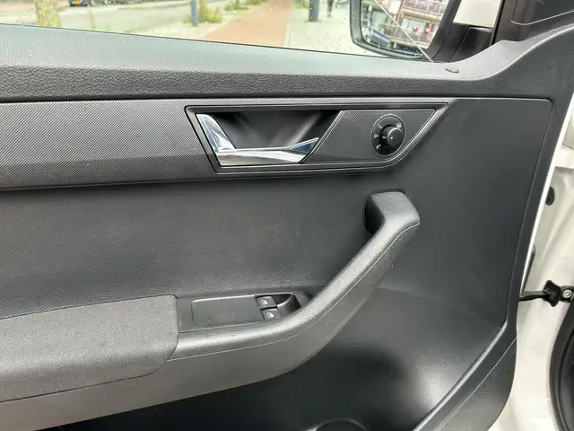 Skoda Fabia view 11