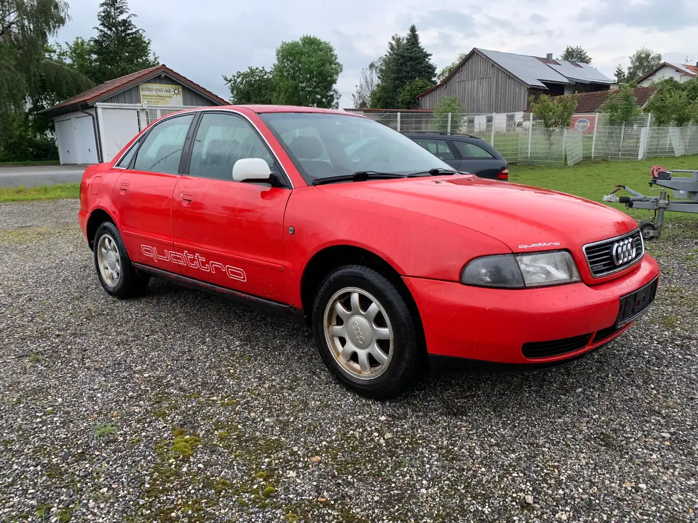 Audi A4 2.4 quattro Rojo - 2