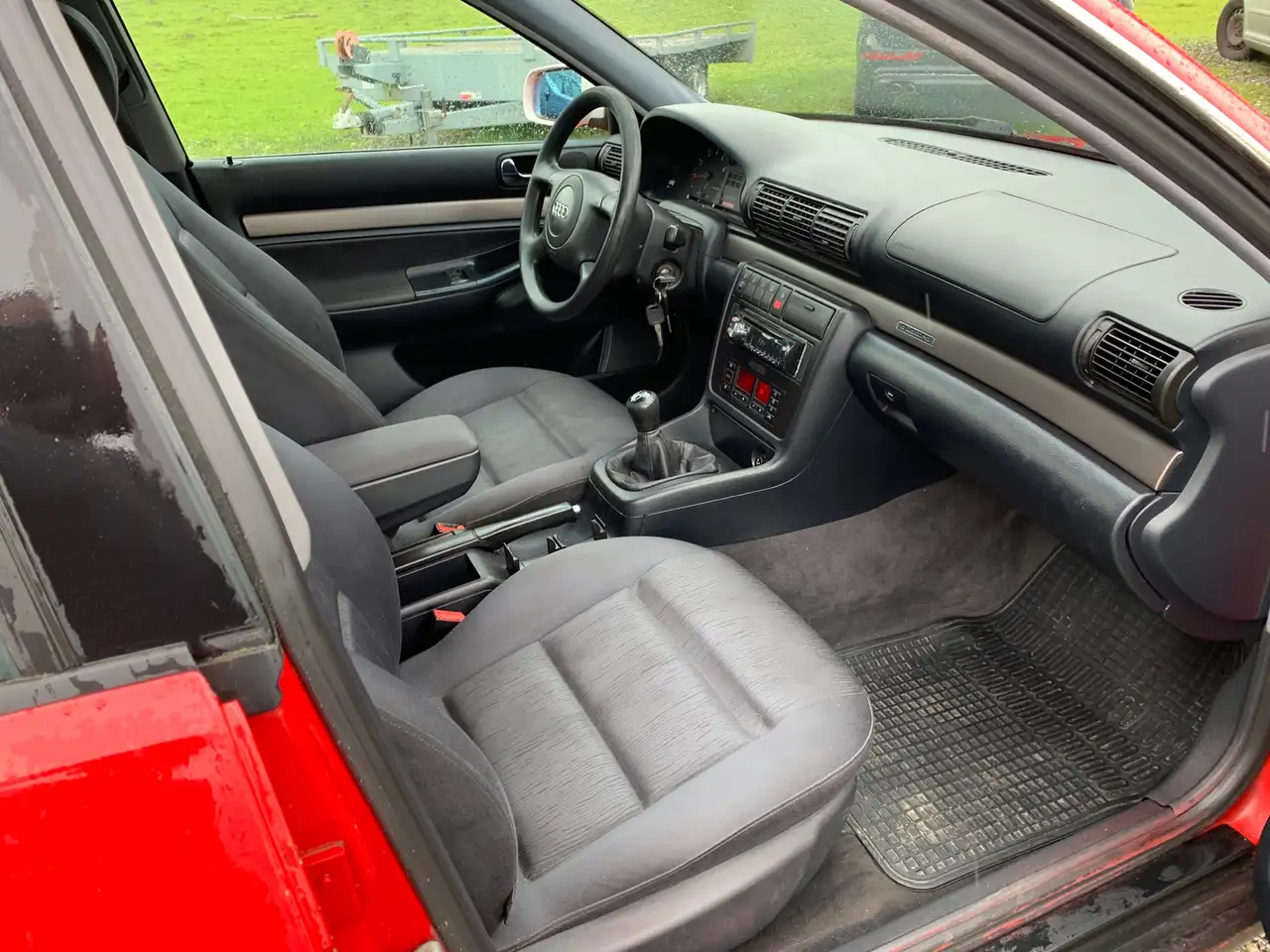 Audi A4 2.4 quattro, foto 7