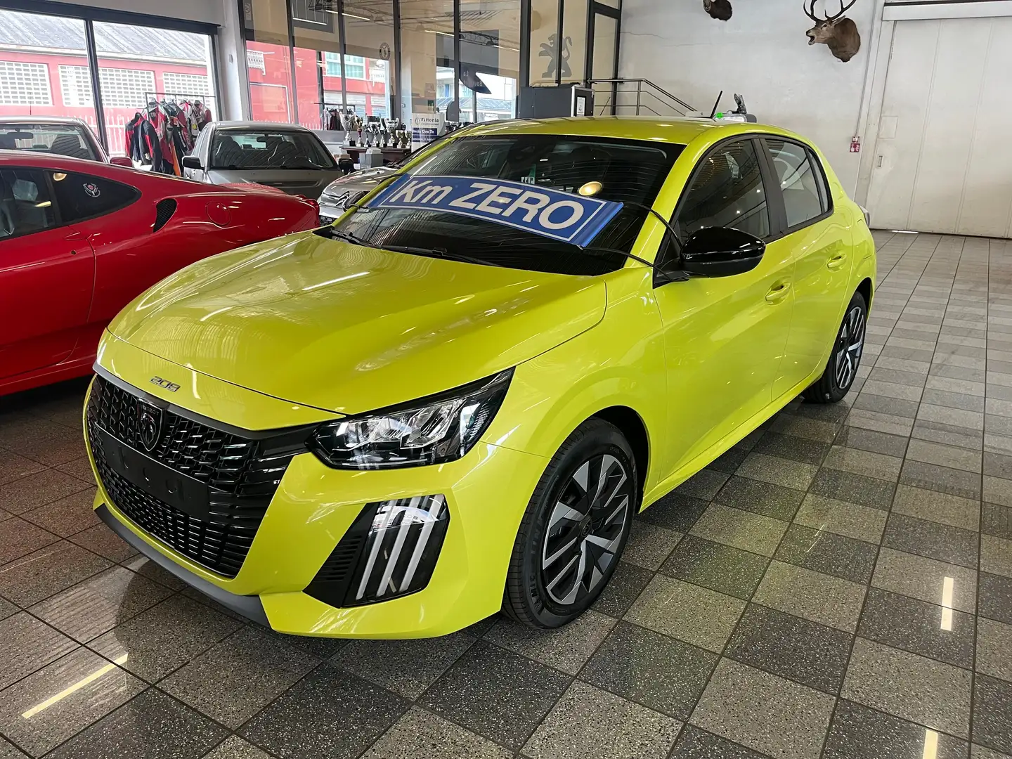 Peugeot 208 208 1.2 puretech STYLE KM0 ED. CON INTERNI ALLURE! Giallo - 1