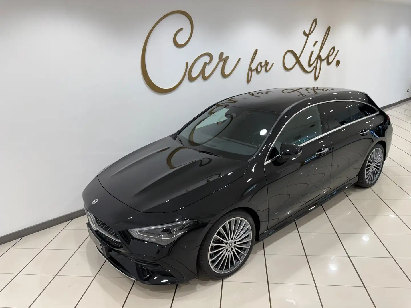 Mercedes-Benz CLA 200 Shooting Brake d AMG Line Advanced Plus auto Nero - 1