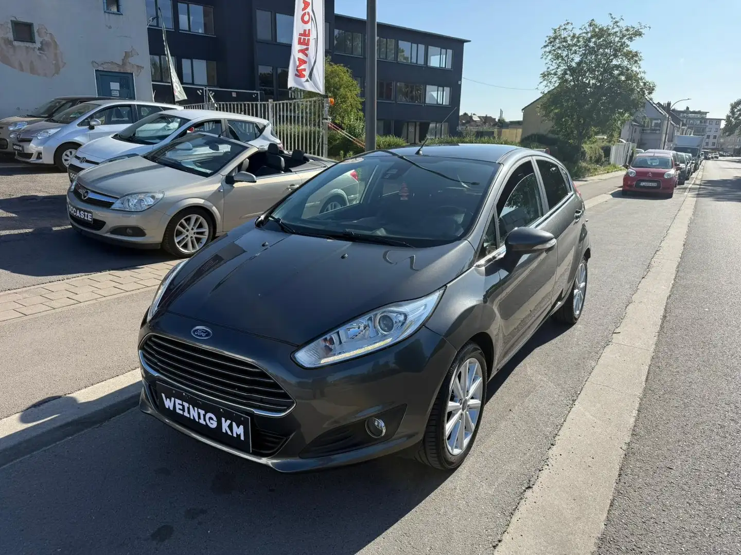 Ford Fiesta 1.0 EcoBoost Titanium **12MGARANTIE*CARNET COMPLET Gris - 1
