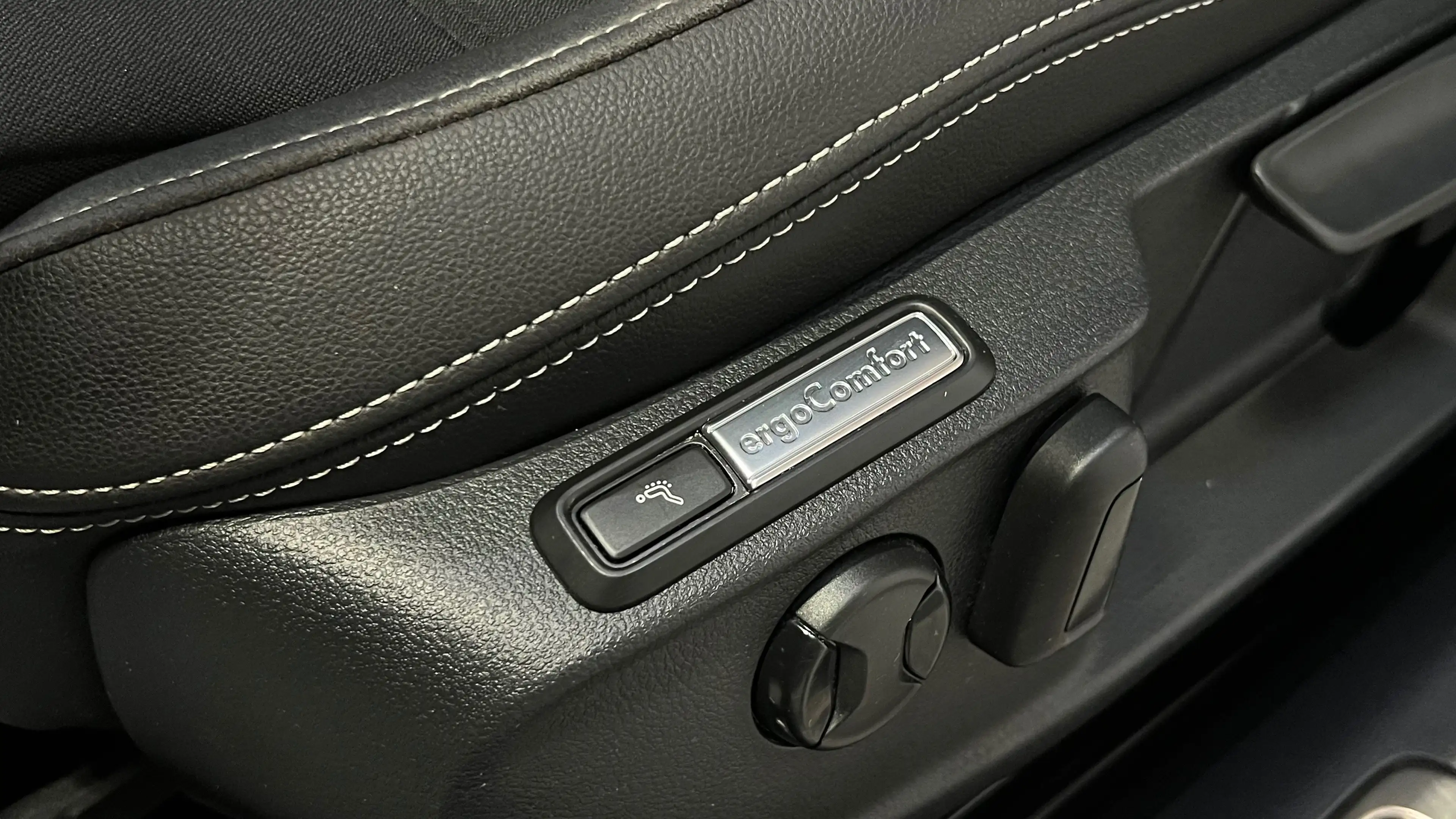 Volkswagen Passat Alltrack Alltrack 4Motion TDI — photo 11