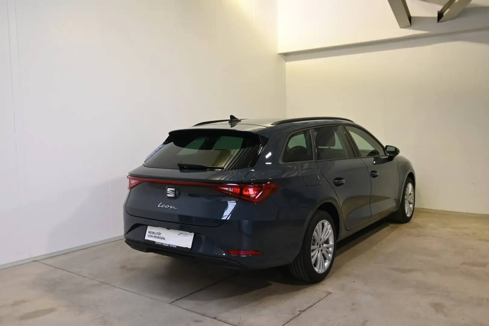 SEAT Leon Style Edition 1.5TSI 115PS Blau - 2