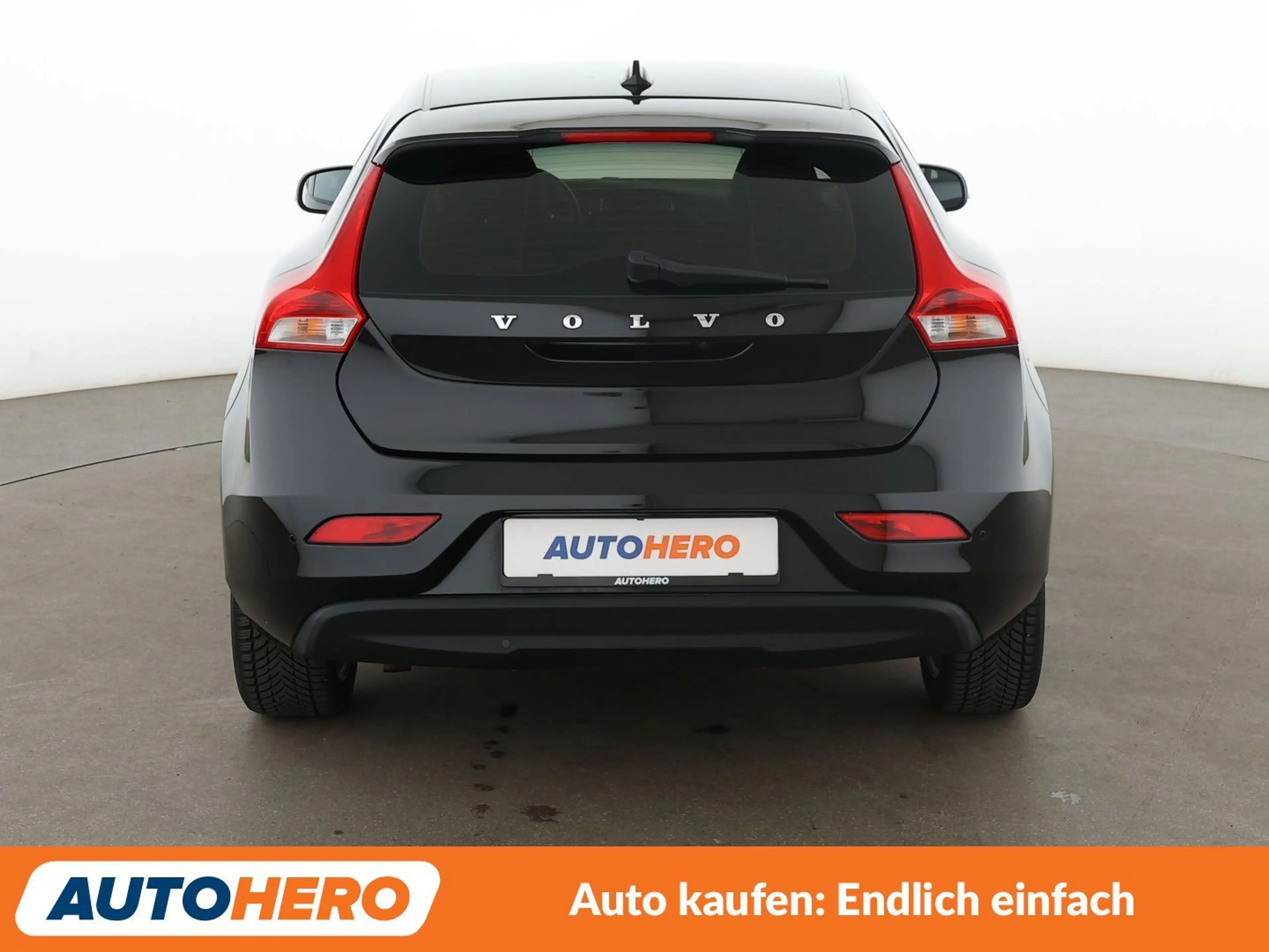 Volvo V40 1.5 Momentum Aut.*NAVI*LED*ACC*CAM*PDC*SHZ*ALU* — photo 5