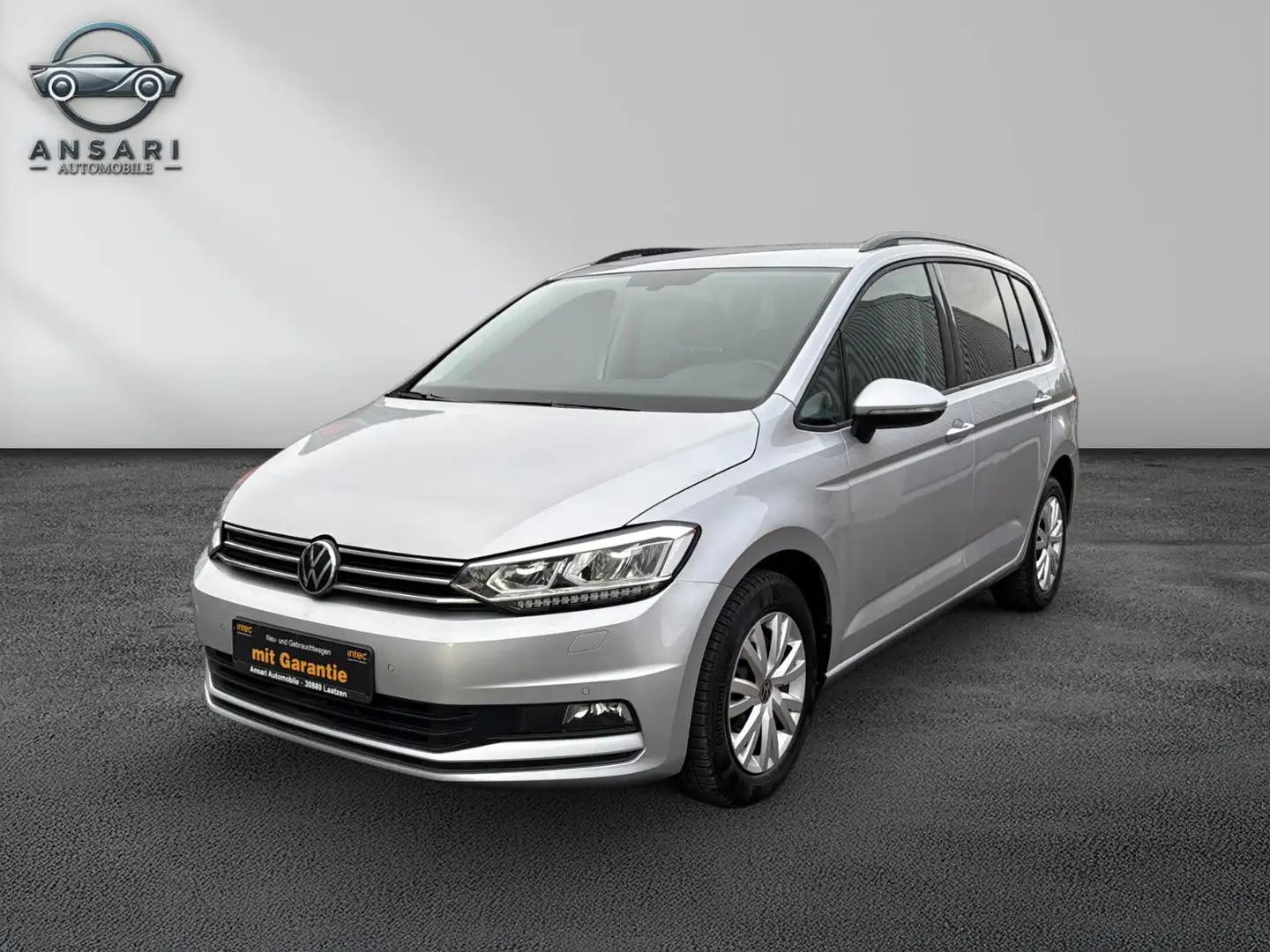 Volkswagen Touran 2.0 TDI SCR DSG Comfortline|Navi|R-Kamera Zilver - 1