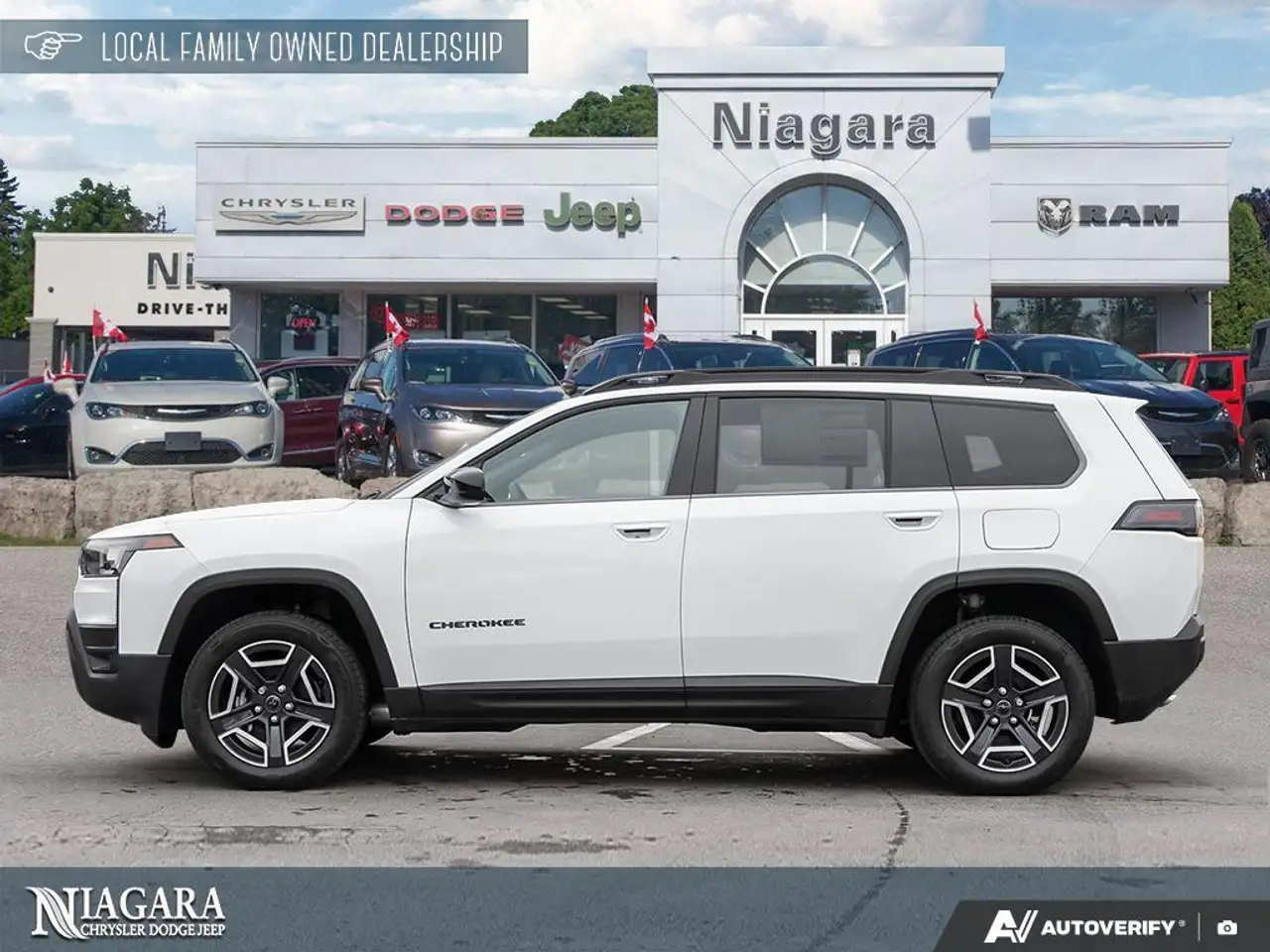 Jeep Cherokee снимка Jeep Cherokee