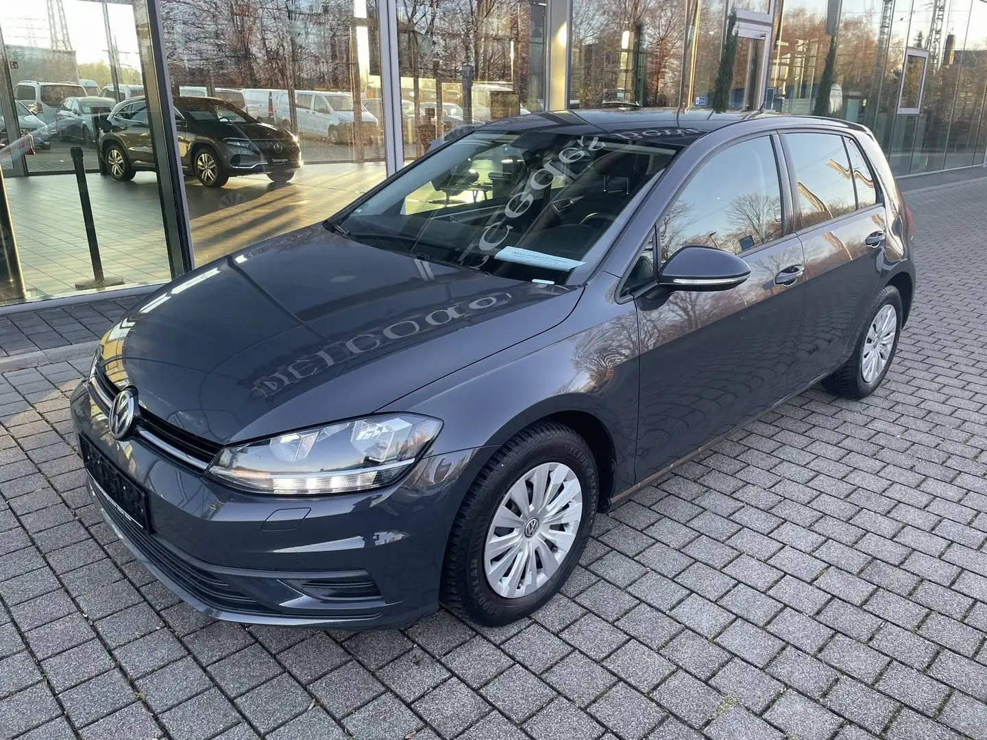 Volkswagen Golf VII 1.0 TSI Trend *Klima*Tempomat*Sitzheiz. Grau - 1