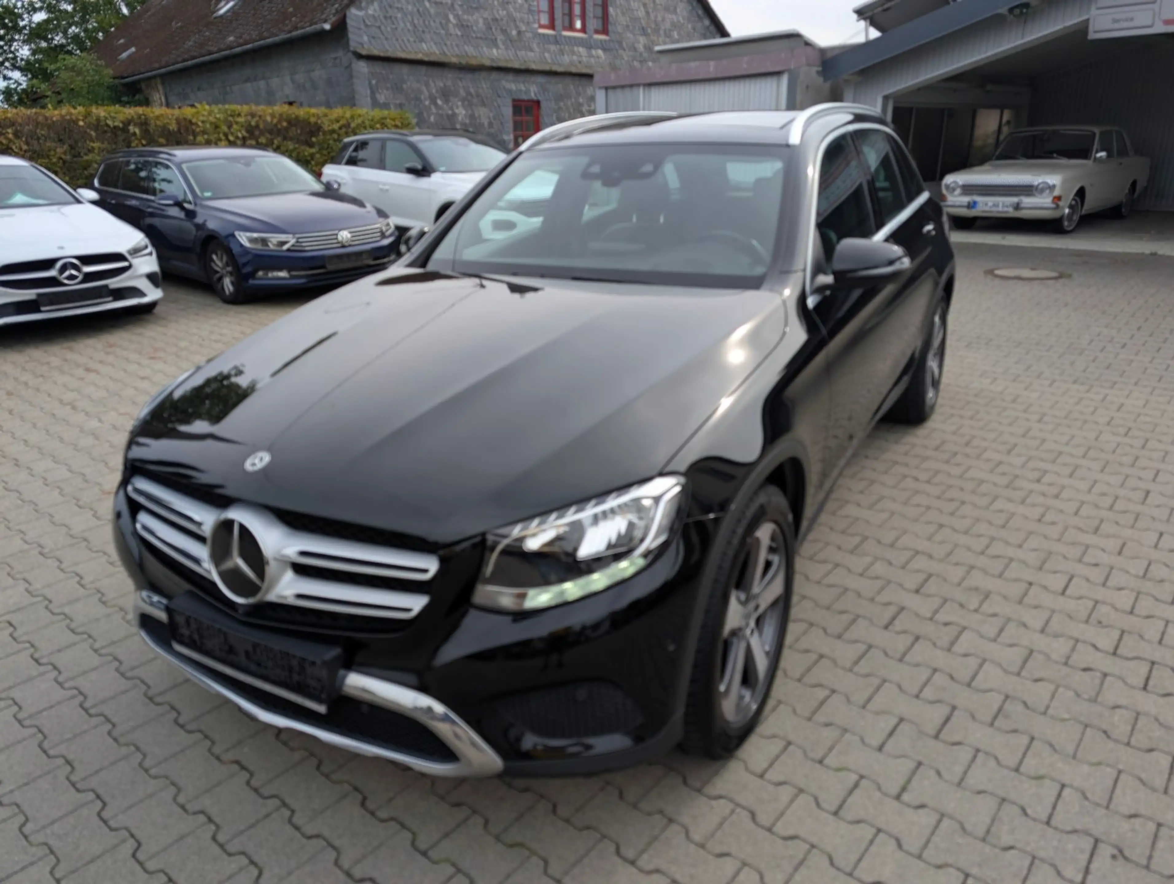 Mercedes-Benz GLC 250 4Matic Exclusive EXT,AMG-Line INT