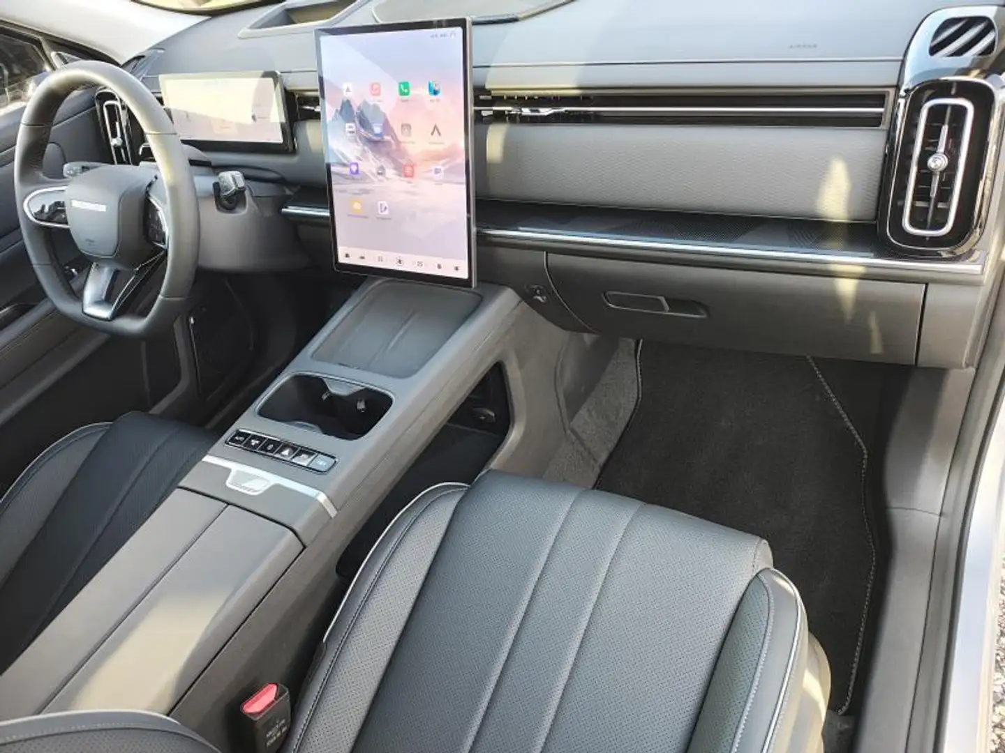 Jaecoo J7 SHS 347 EXCLUSIVE Silber - 2