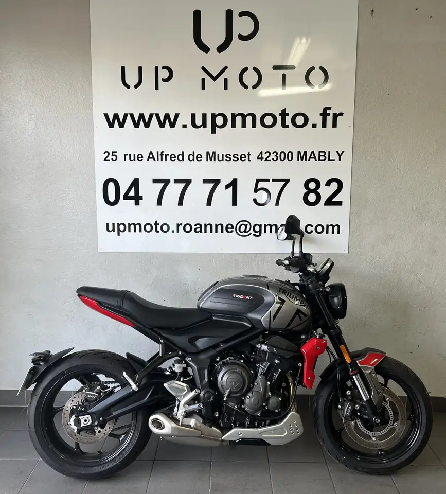 Triumph Trident 660