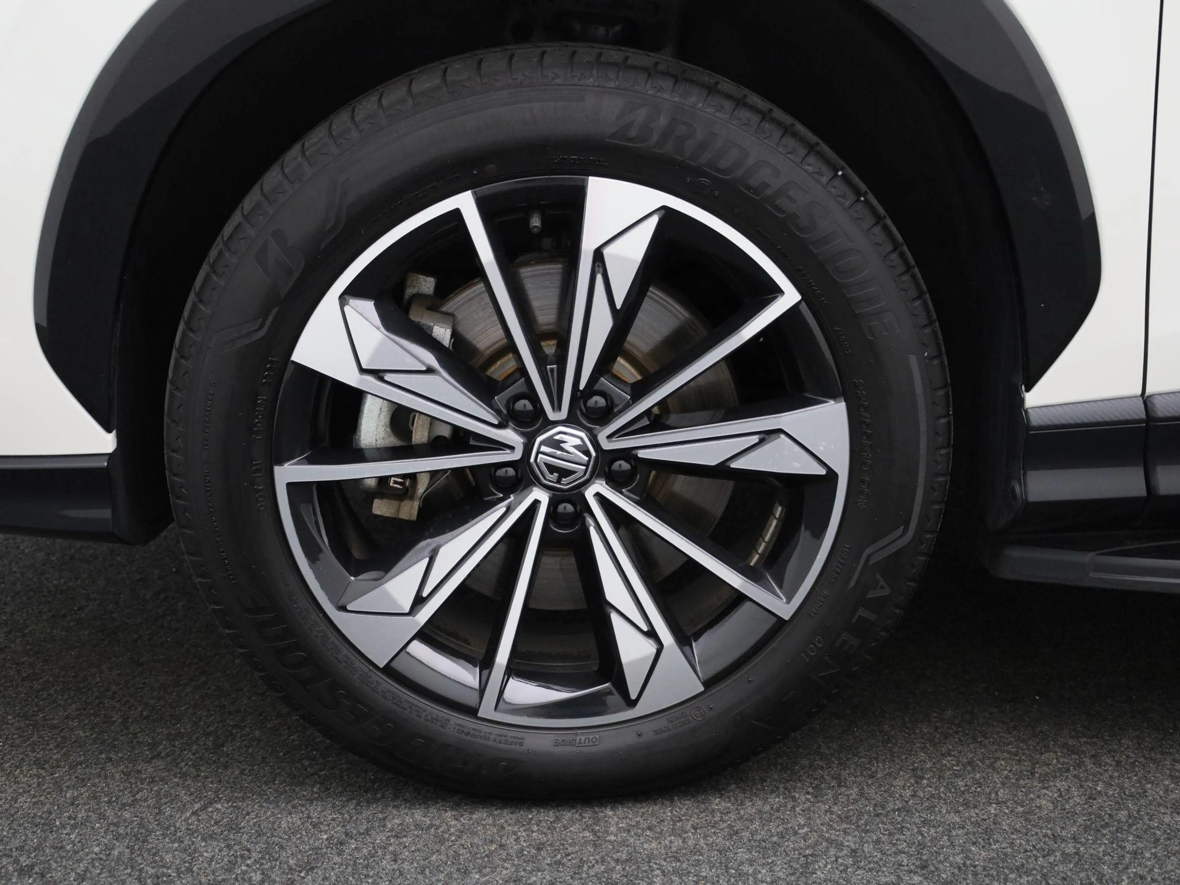 MG HS 1.5 PHEV 272pk Aut. Luxury — photo 15