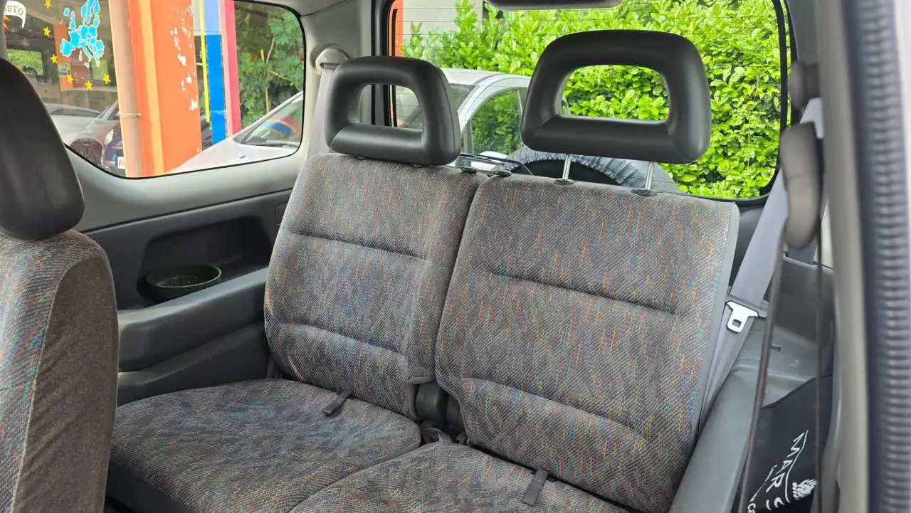 Suzuki Jimny 1.3i 16V cat 4WD JLX, foto 6