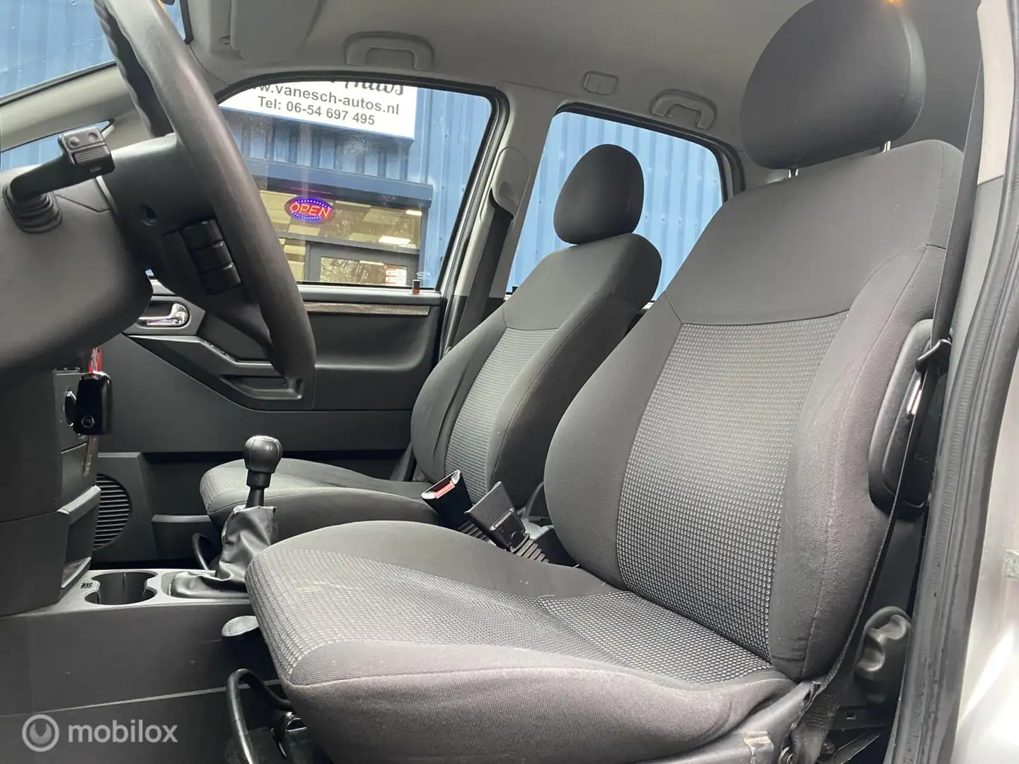 Opel Meriva 1.4-16V Temptation AIRCO APK 17-08-2026 Grau - 2