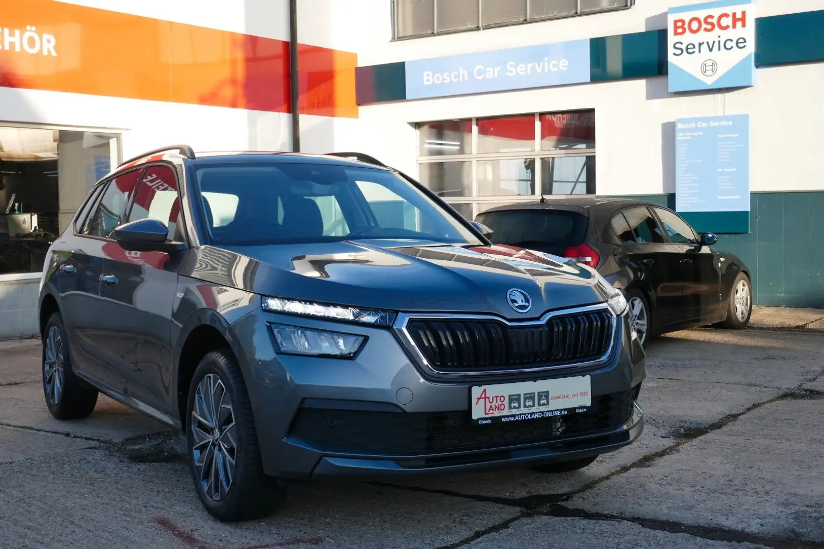 Skoda Kamiq Tour DSG AHK/NAV/LED/SHZ Grau - 1