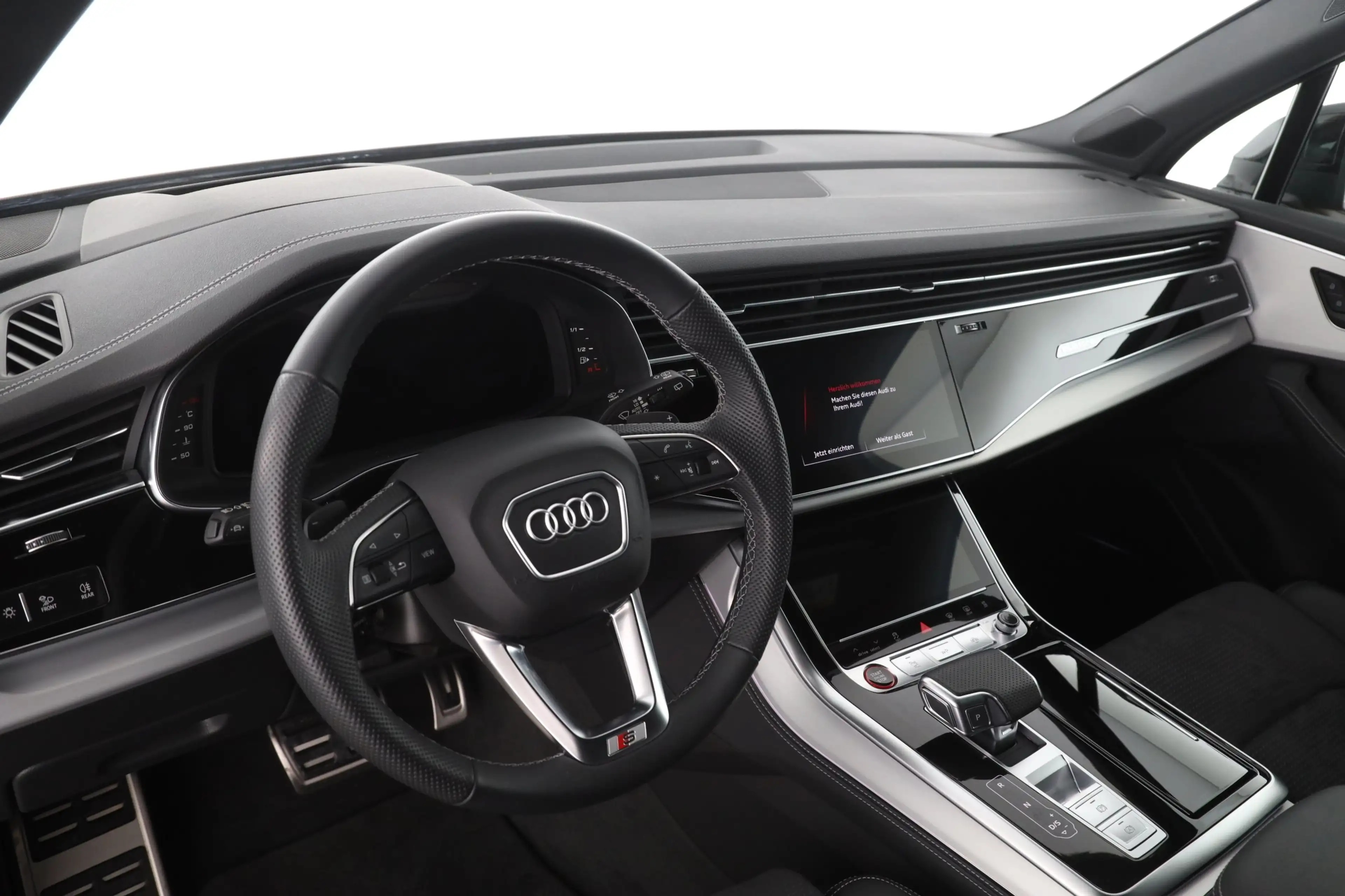 Audi SQ7 TFSI quattro tiptr. 7-Sitzer | AHK | PANO — photo 14