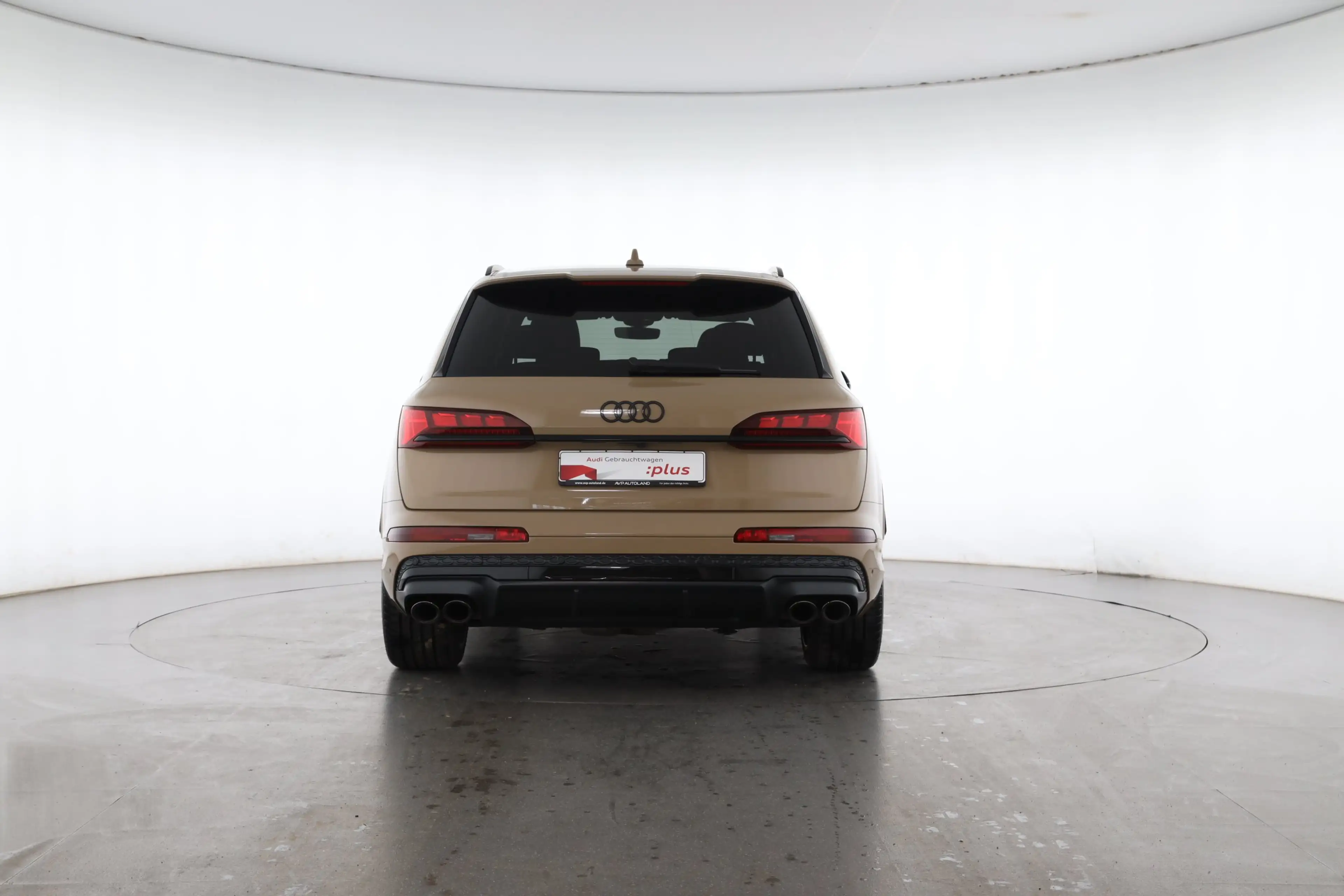 Audi SQ7 TFSI quattro tiptr. 7-Sitzer | AHK | PANO — photo 6